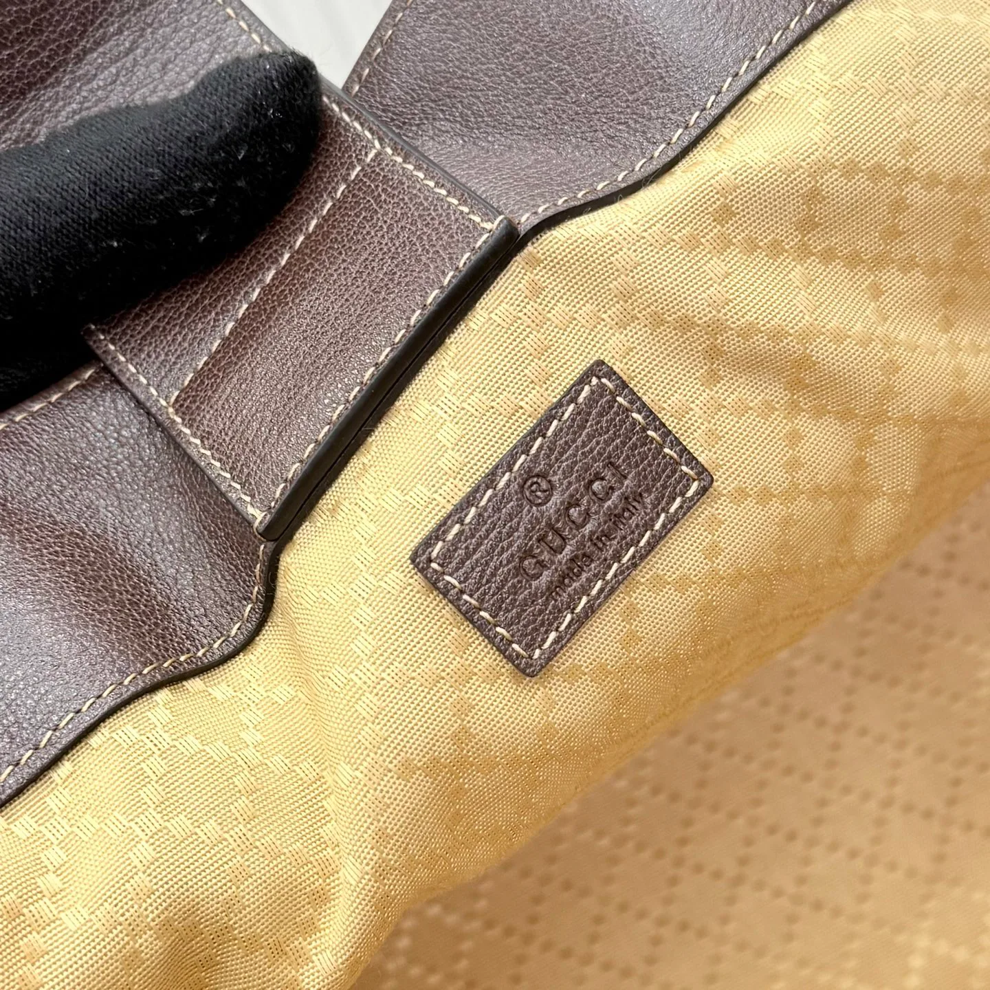Классические Сумки Женские Gucci 11703965