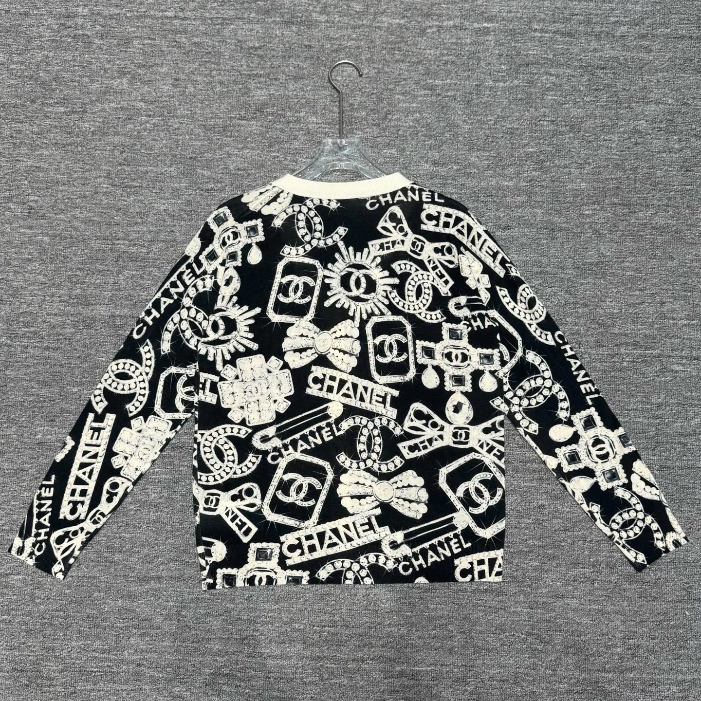 Джемперы И Свитеры Женские Chanel 11649828