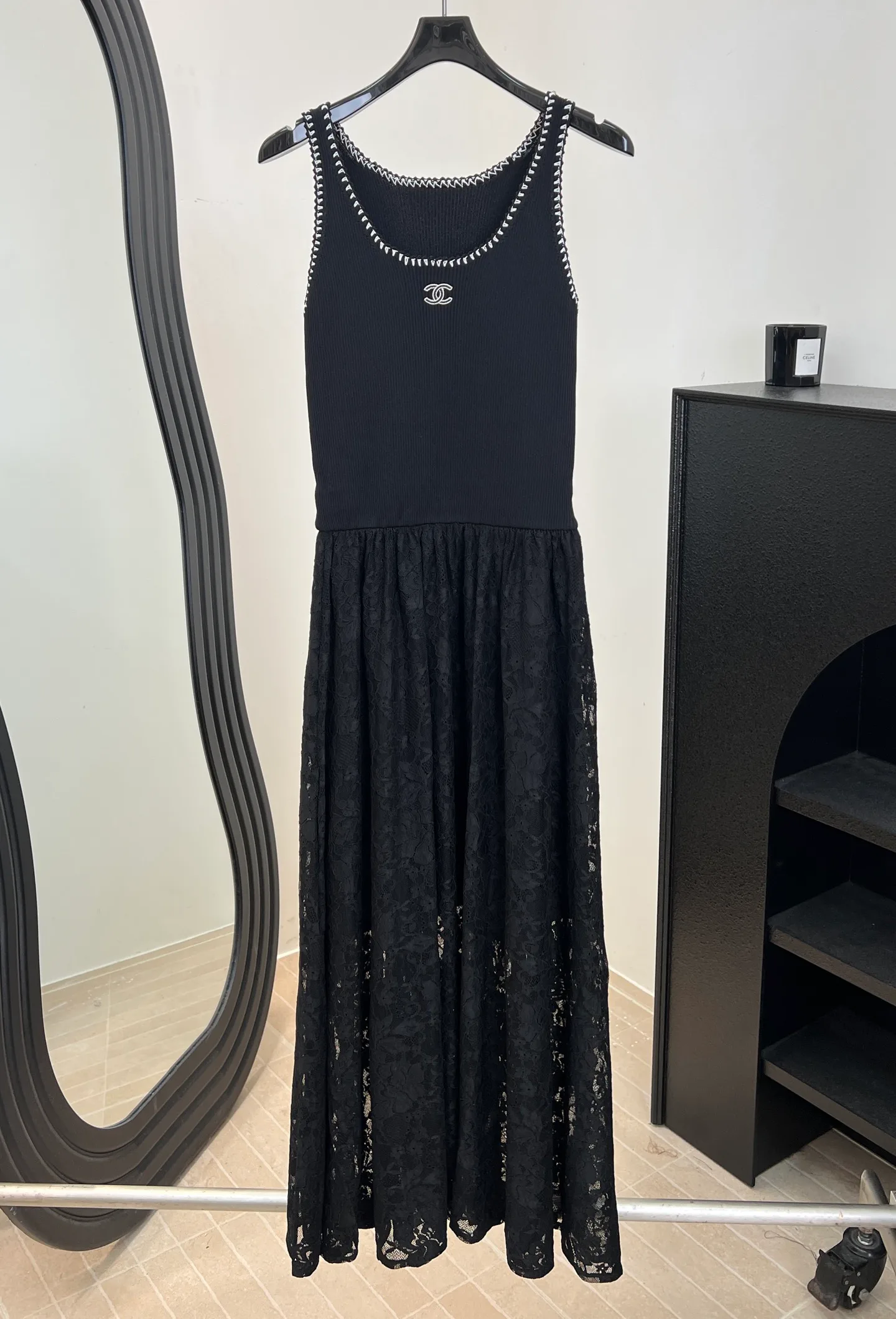 Платья Женские Chanel 11700180