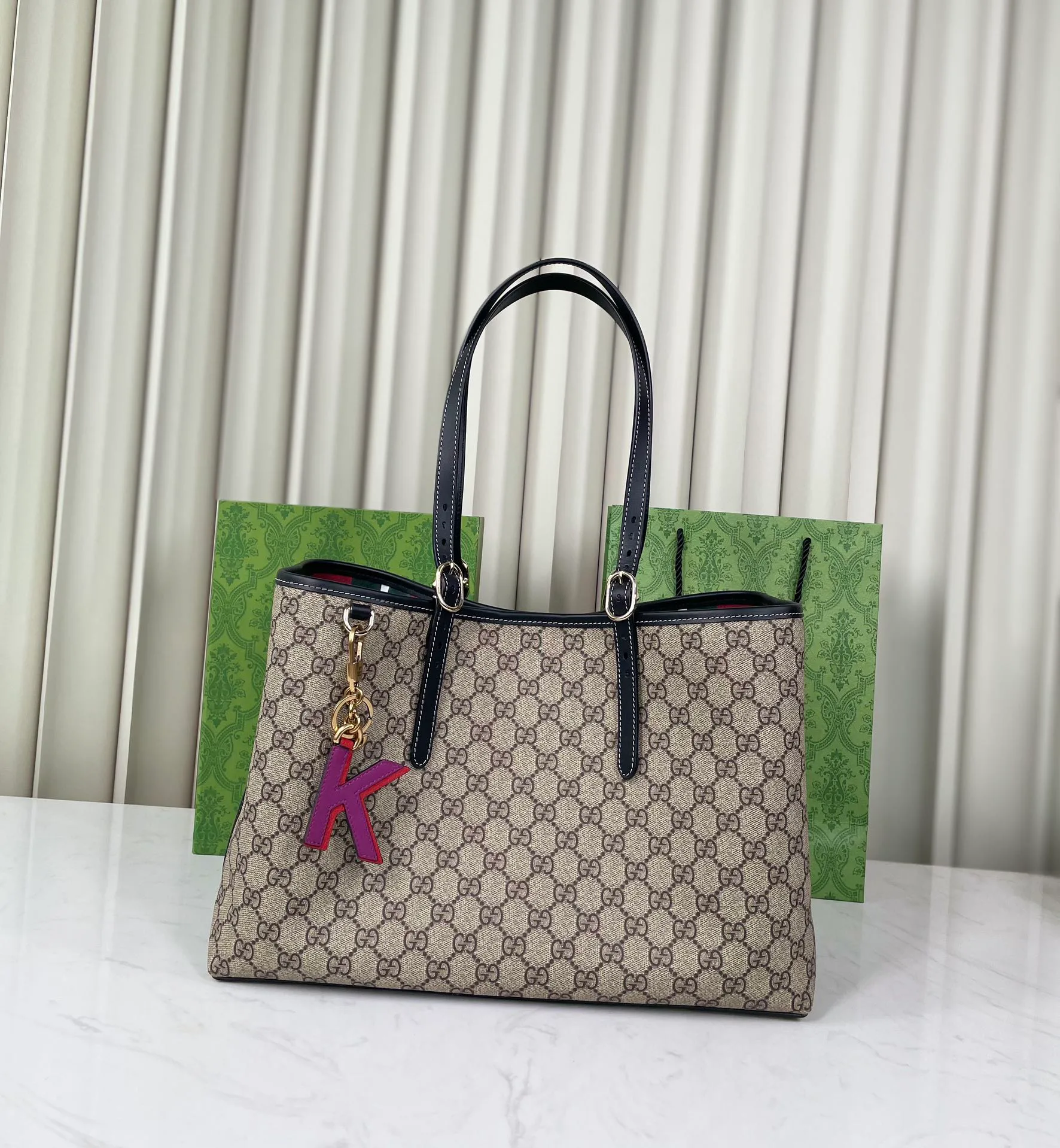 Классические Сумки Женские Gucci 11562649
