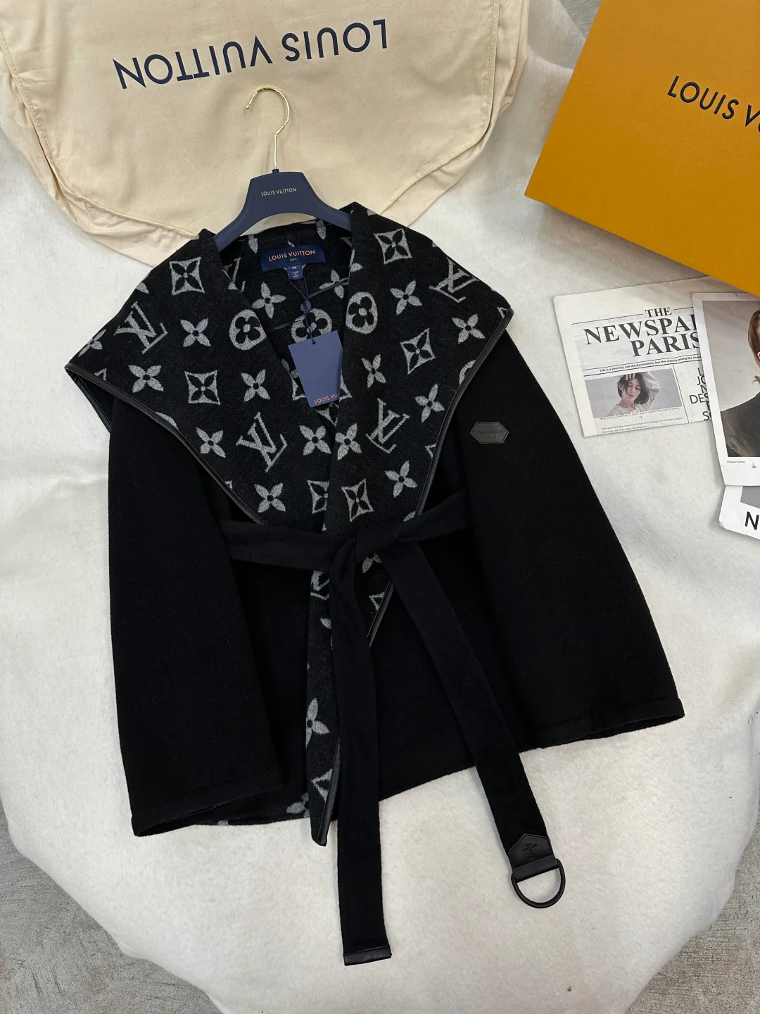 Пальто Женские Louis Vuitton 3532953