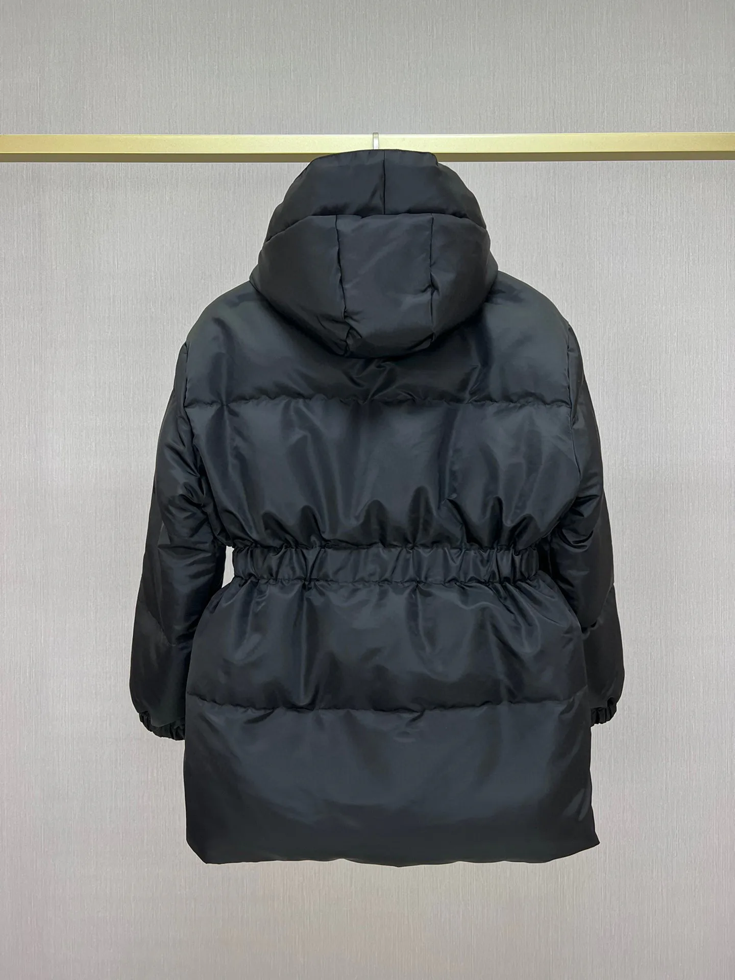 Куртки И Пуховики Женские Prada 17932048