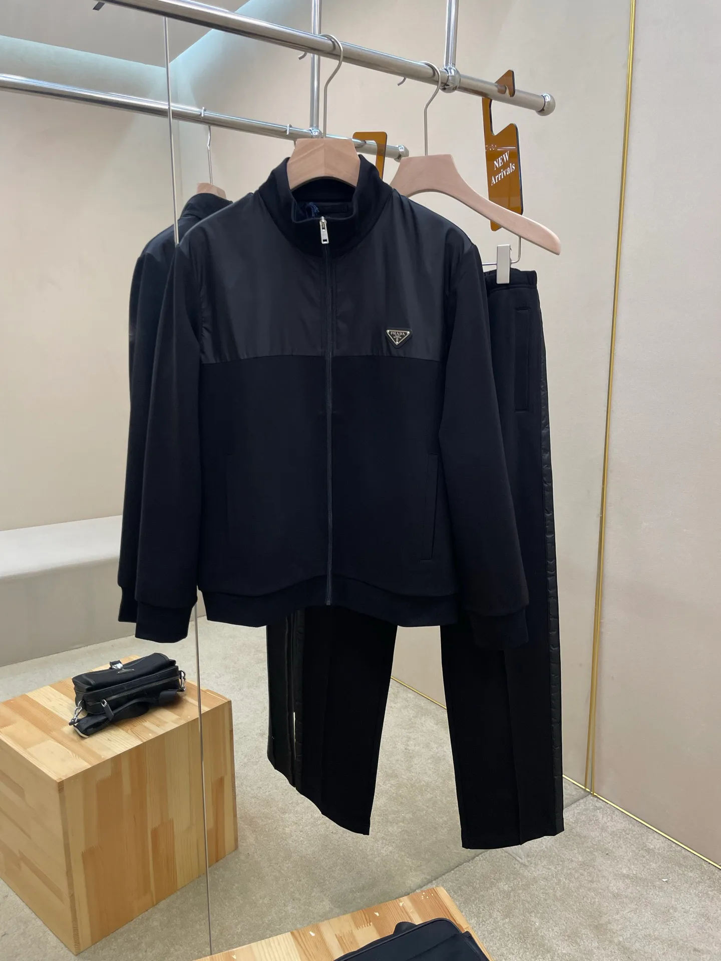 Спортивные Костюмы Женские Prada 18052731