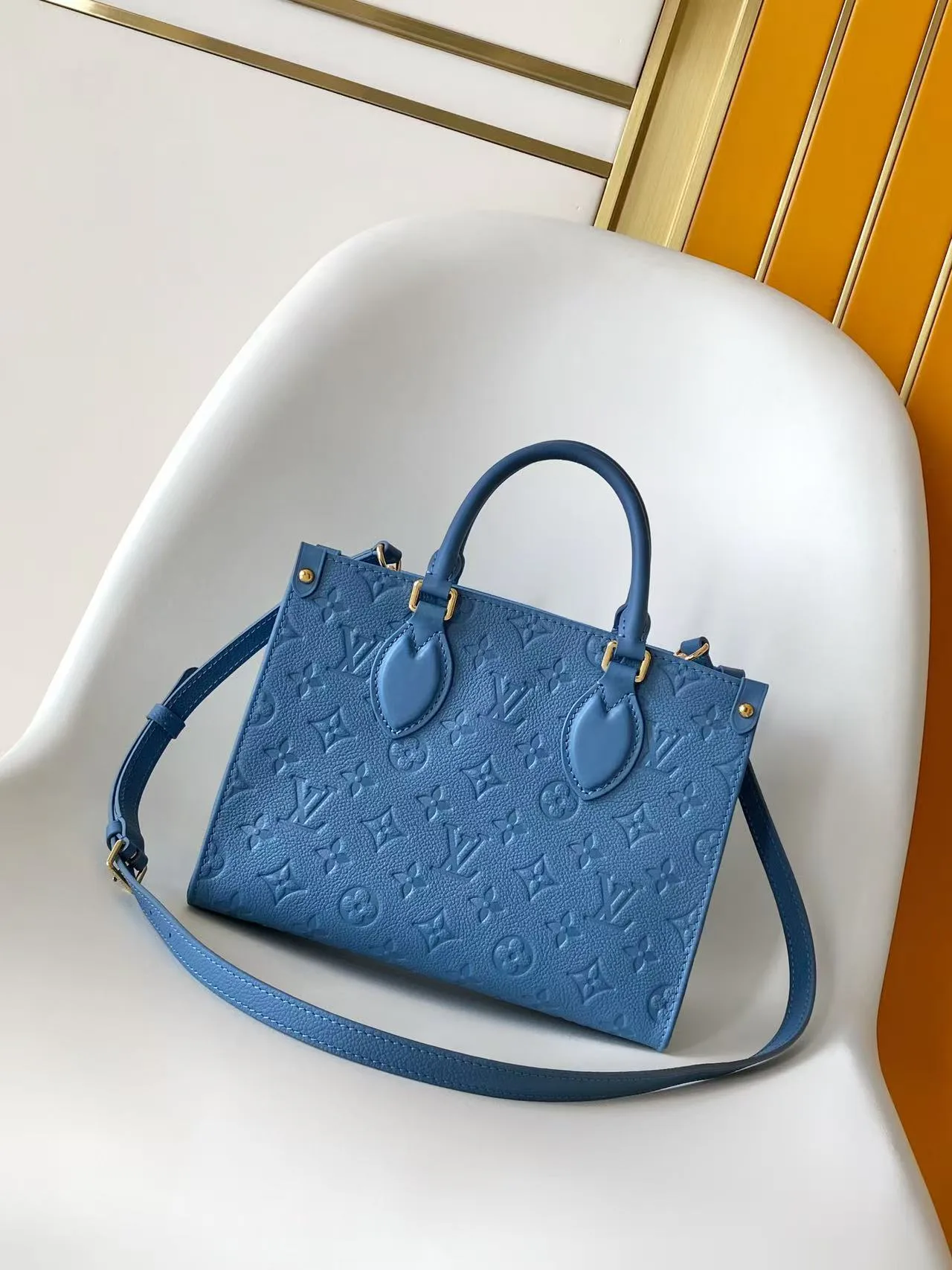 Классические Сумки Женские Louis Vuitton 11872308