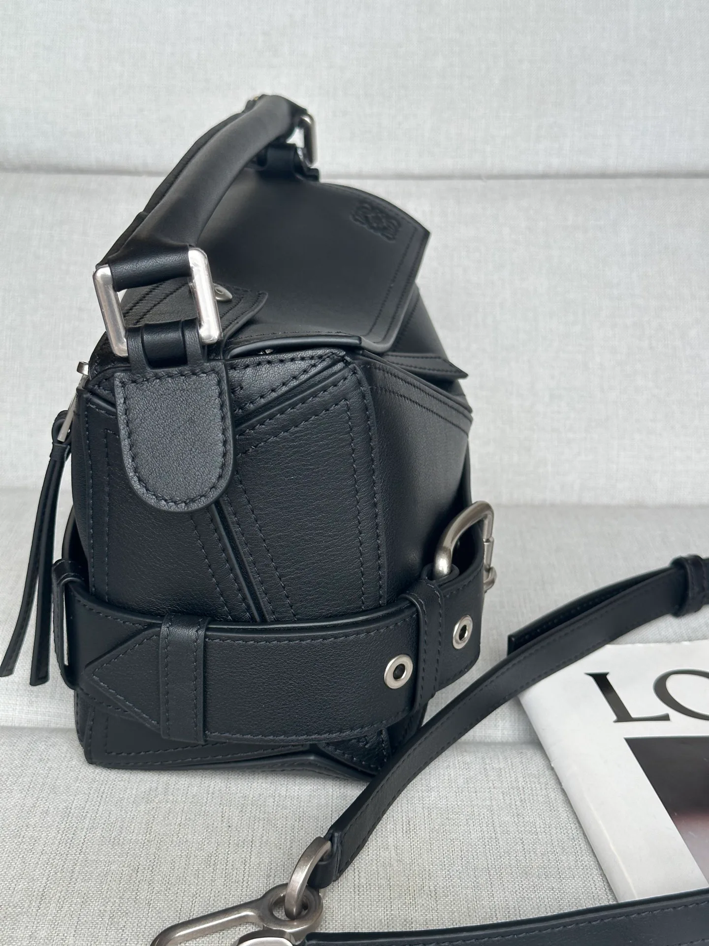 Сумки На Ремне Женские Loewe 9378539