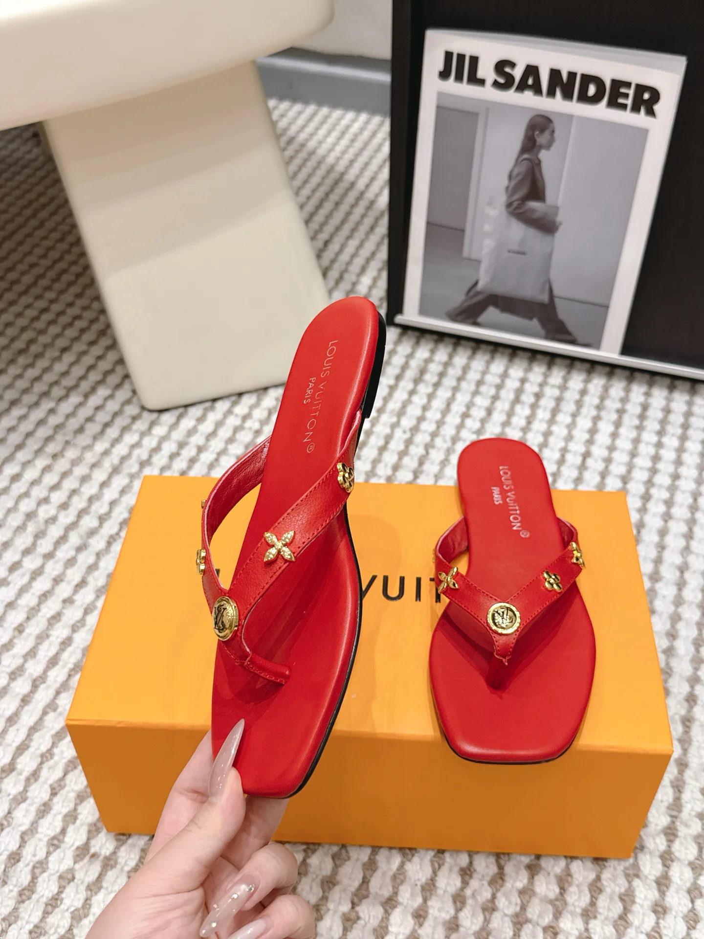 Шлепанцы Женские Louis Vuitton 14555369