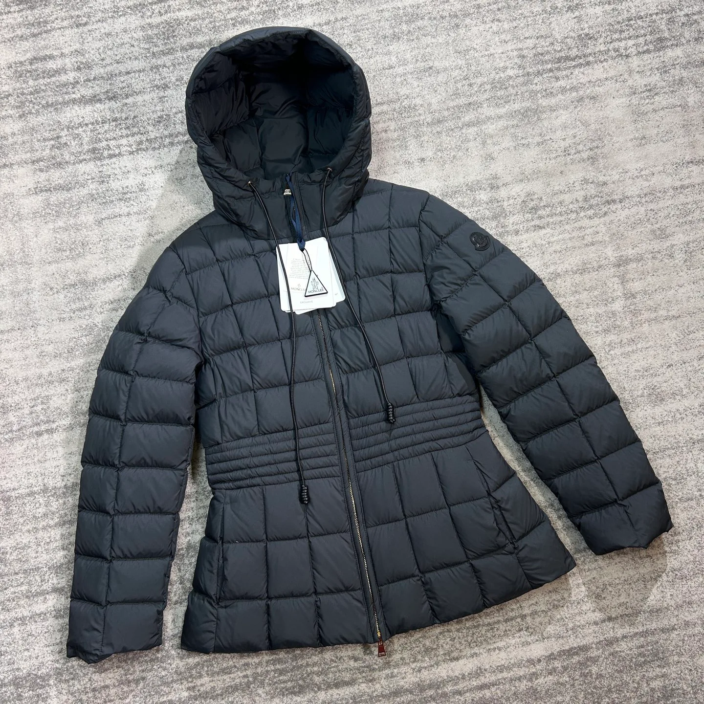 Куртки И Пуховики Женские Moncler 19039329