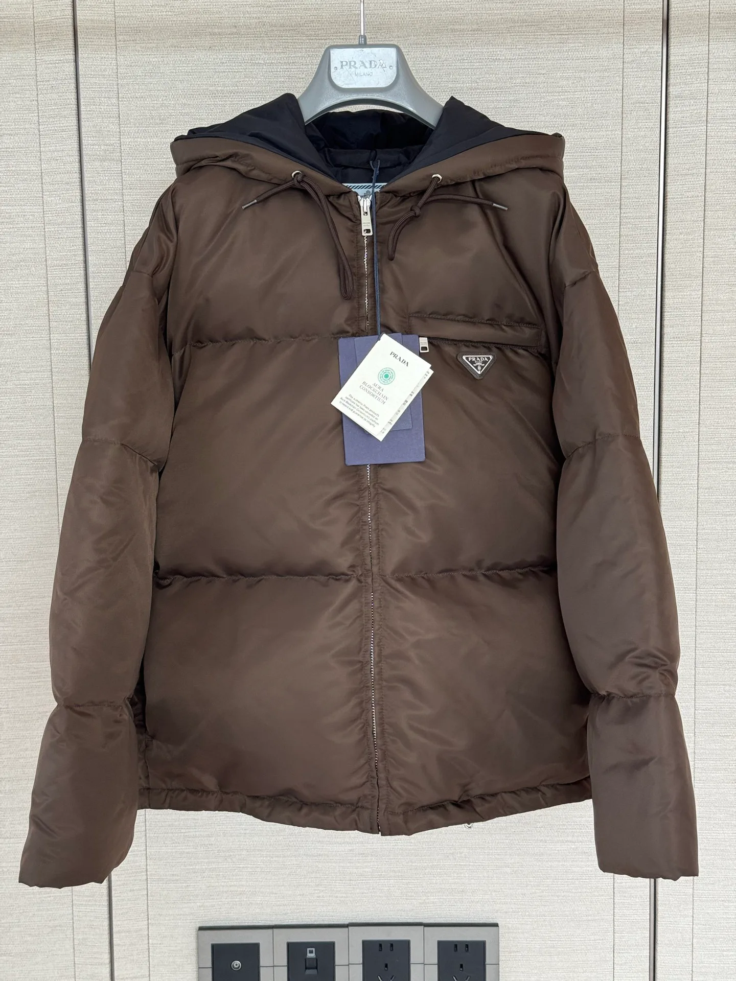 Куртки И Пуховики Женские Prada 19456974
