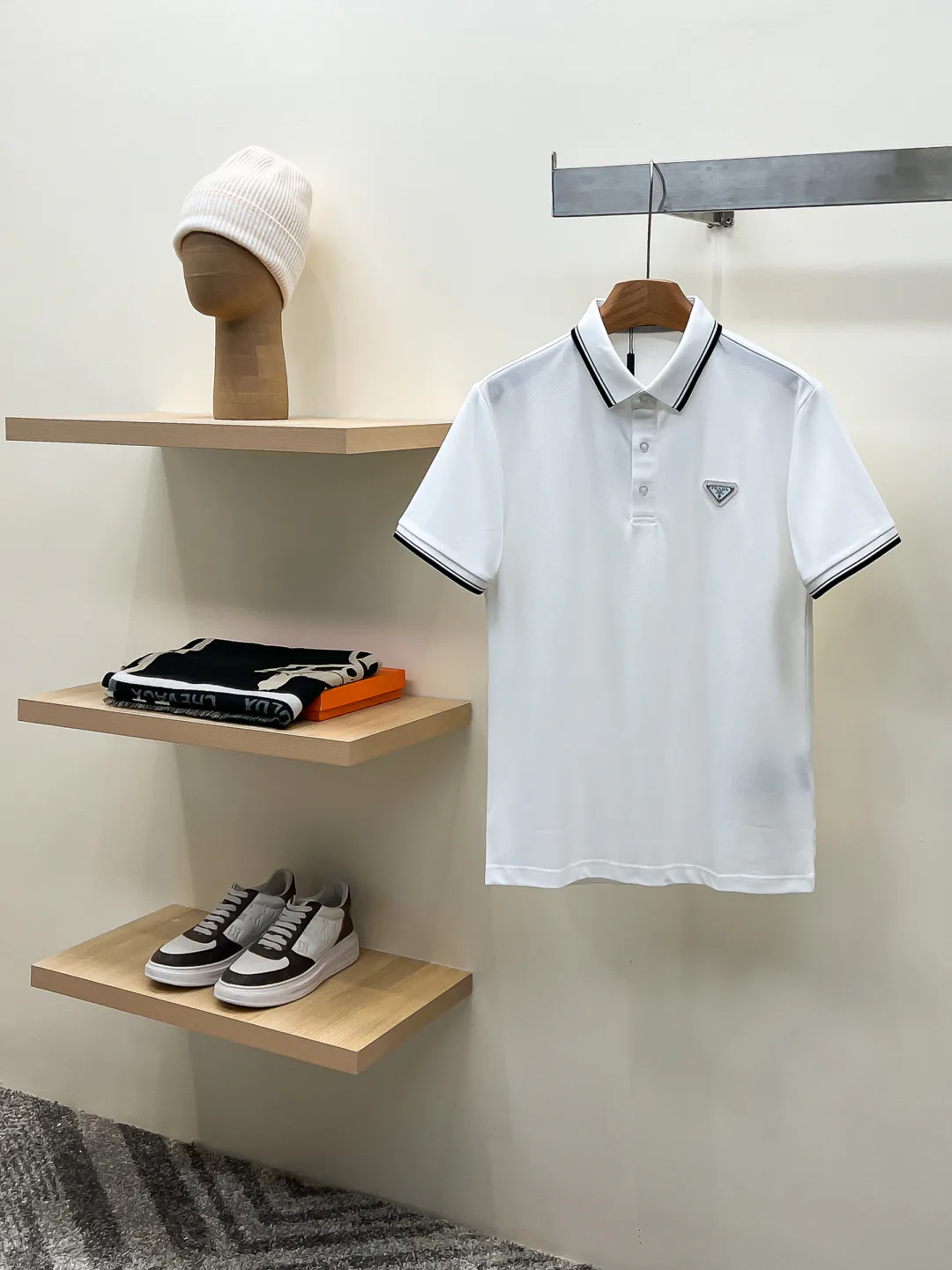 Рубашки Мужские Prada 18499311