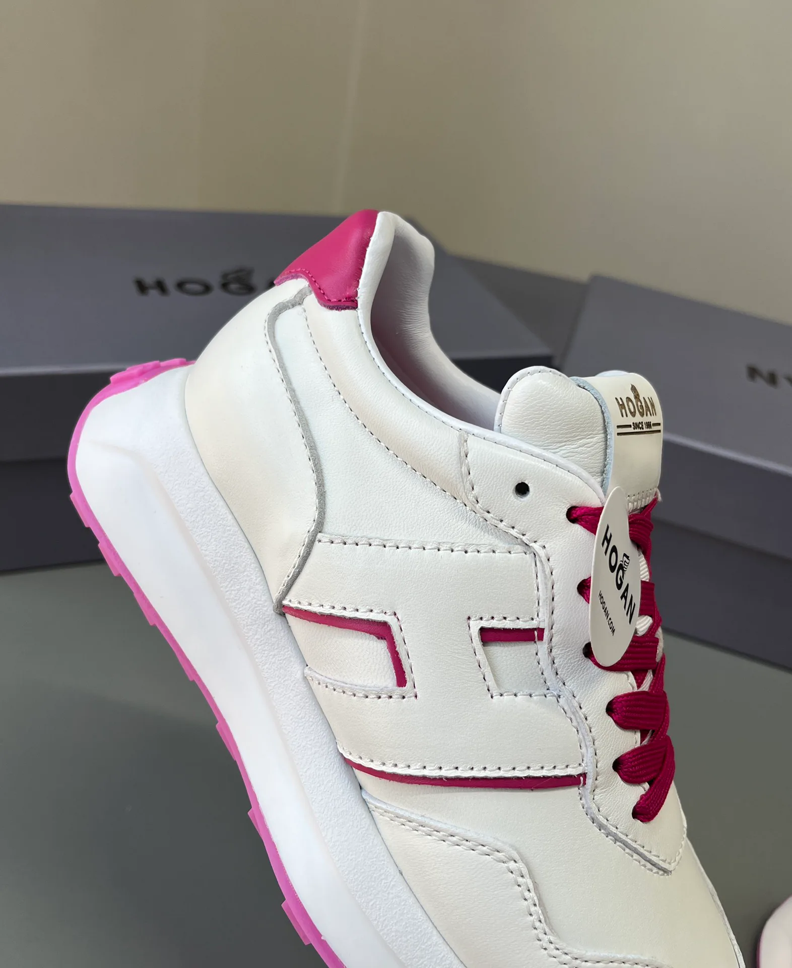 Кроссовки Женские Hogan 12629886