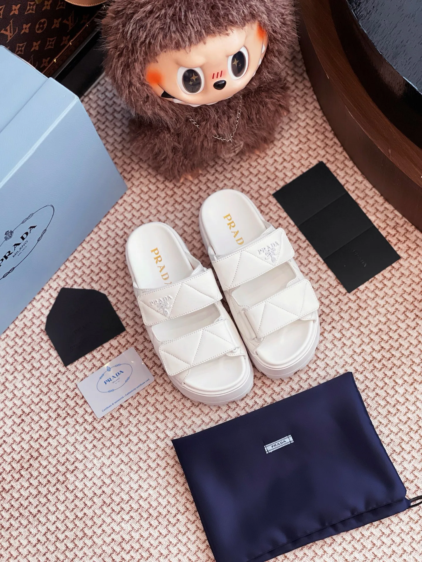 Шлепанцы Женские Prada 33138