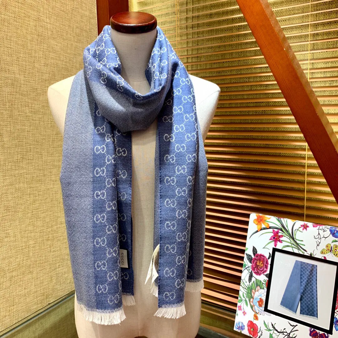 Шарфы Gucci 1732787