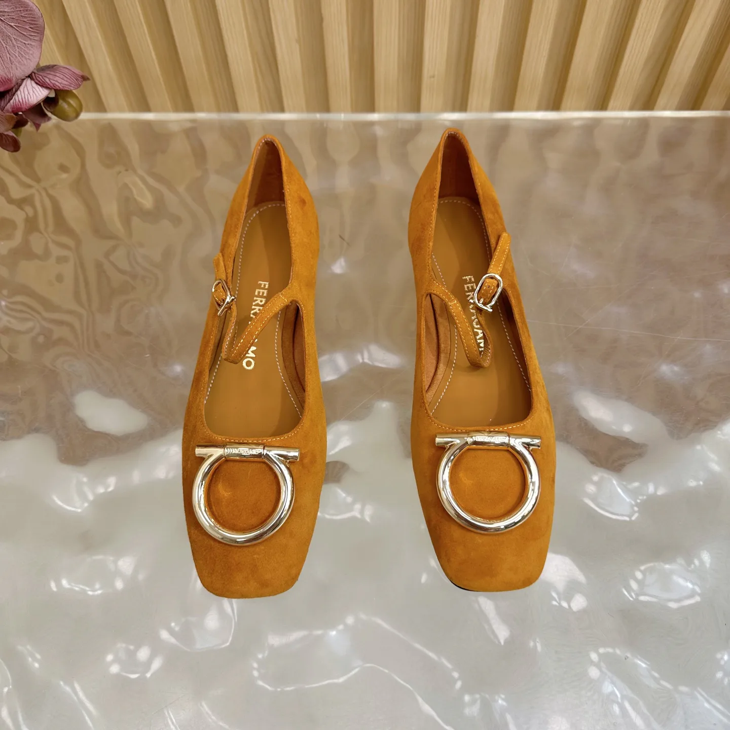 Туфли Женские Salvatore Ferragamo 113688