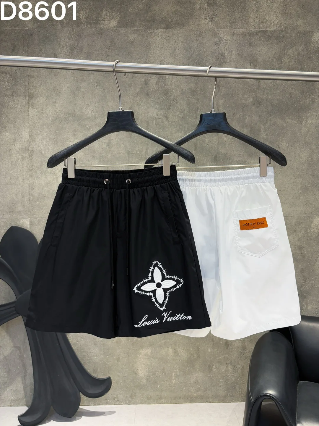 Шорты Мужские Louis Vuitton 10511830