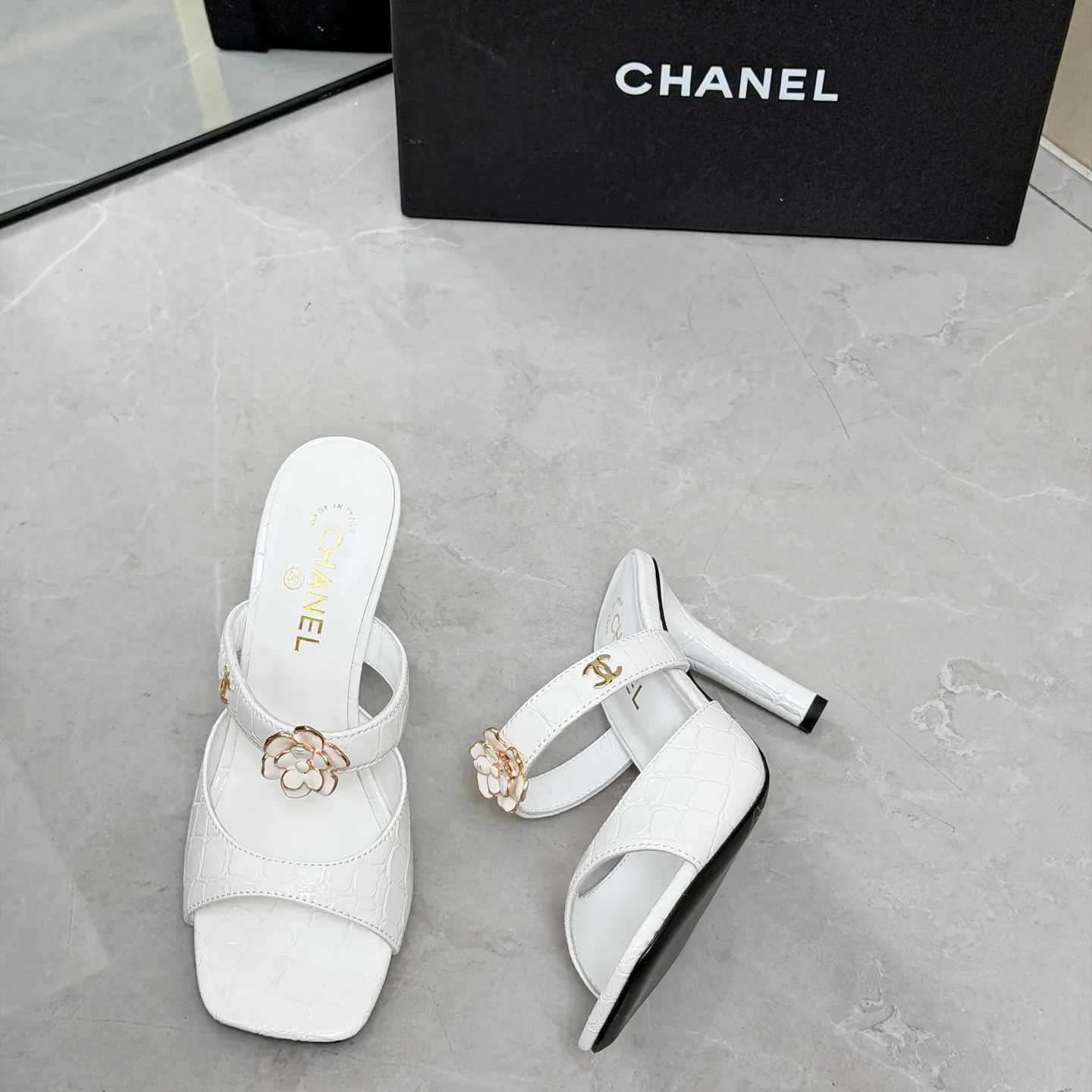 Босоножки Женские Chanel 17335029