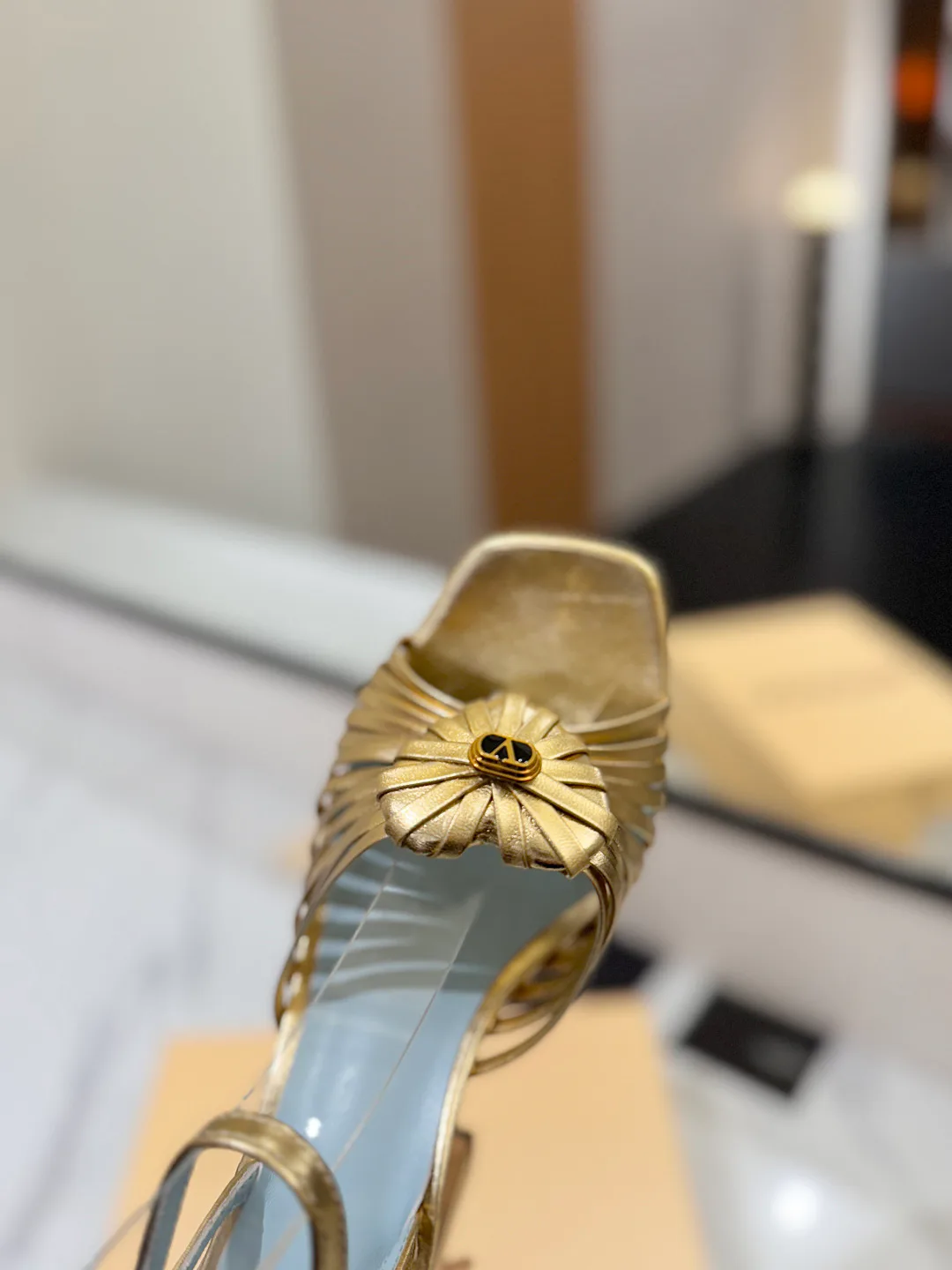 Босоножки Женские Valentino 10026783