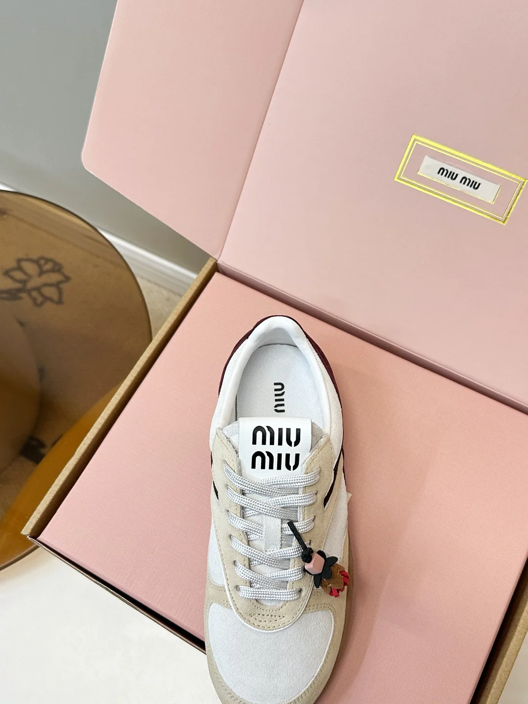 Кроссовки Женские Miu Miu 18164555