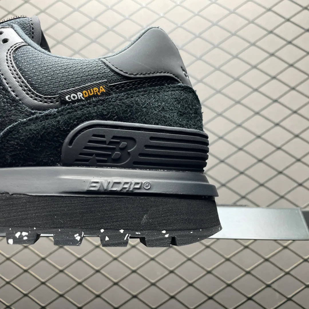 Кроссовки Женские New Balance 18924956