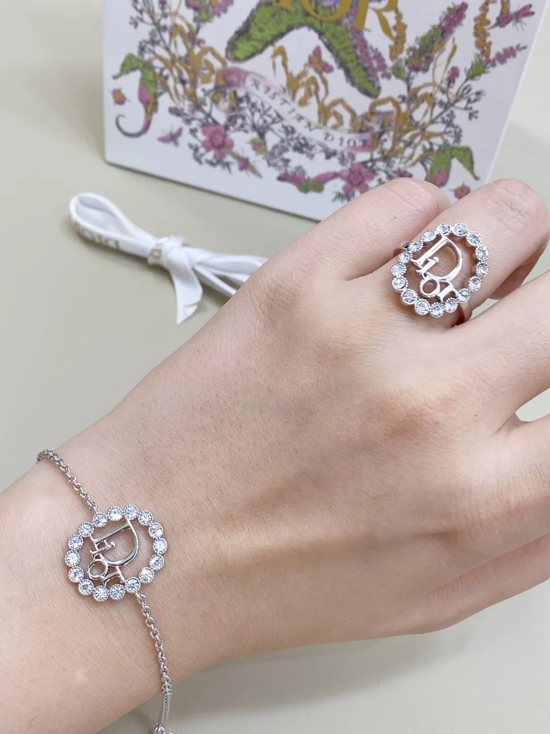 Бижутерия Christian Dior 17843091