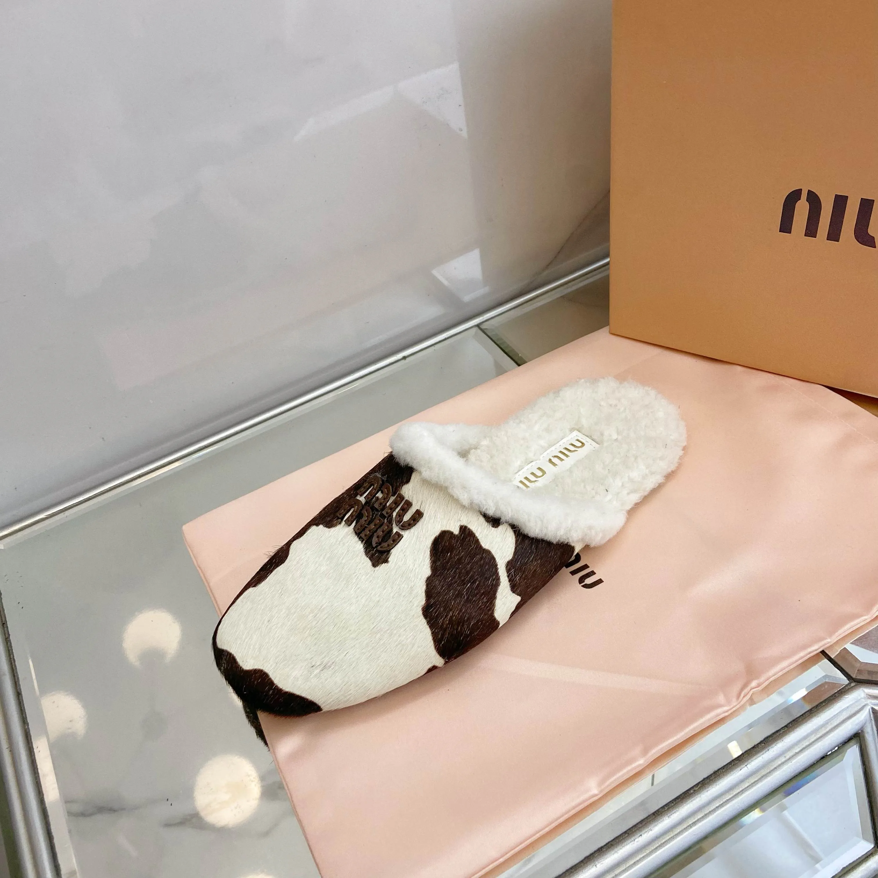 Тапочки Женские Miu Miu 760710