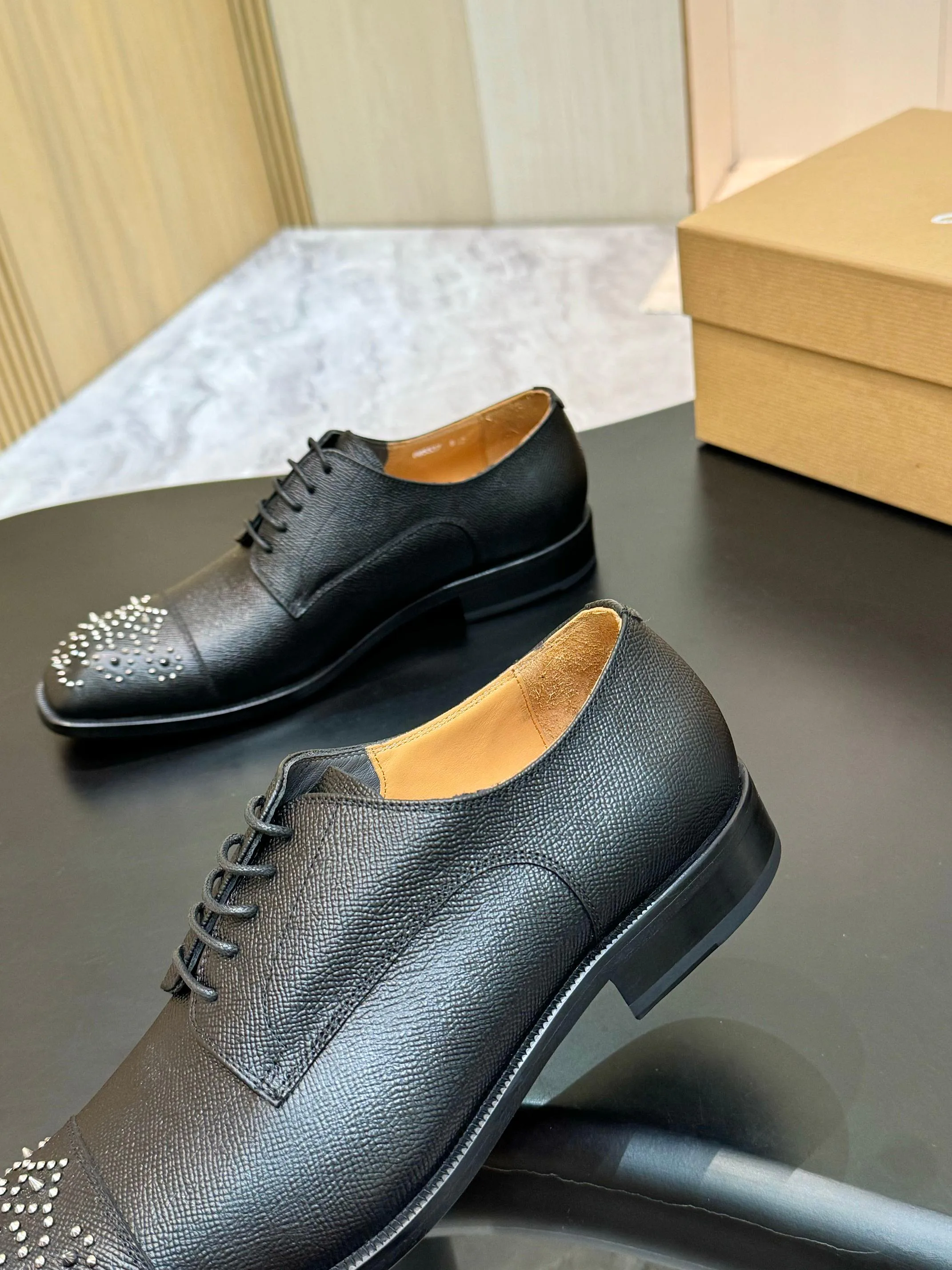 Лоферы И Туфли Мужские Christian Louboutin 18117246