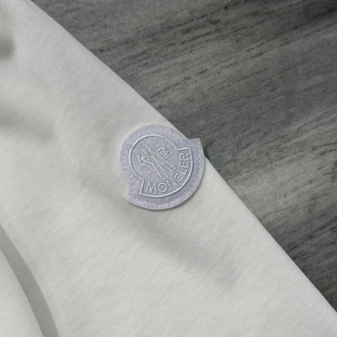 Футболки Мужские Moncler 10006121