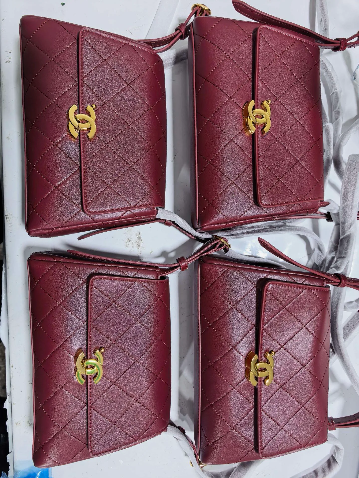 Классические Сумки Женские Chanel 17698929