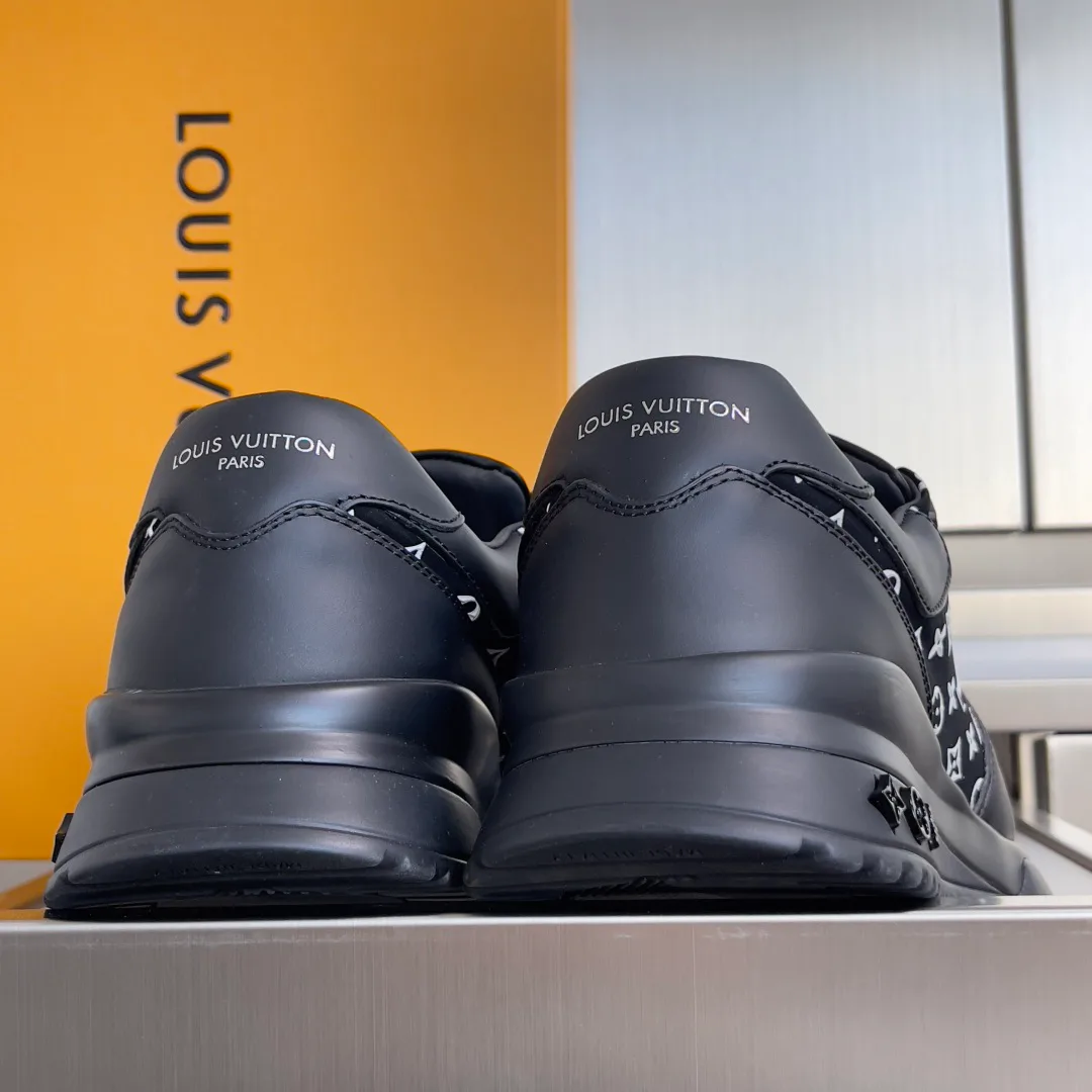 Кроссовки Мужские Louis Vuitton 931039