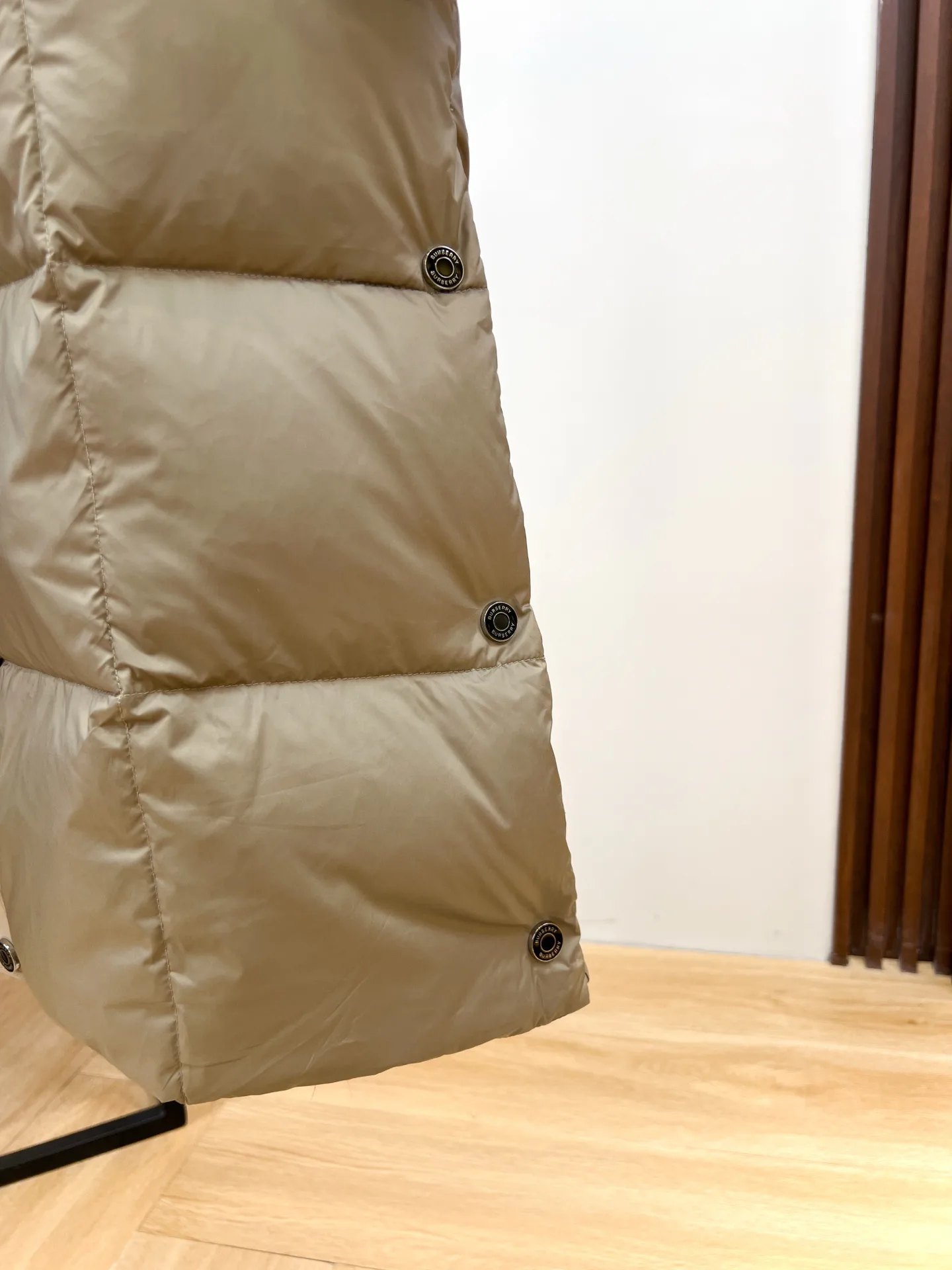 Куртки И Пуховики Женские Burberry 18741943