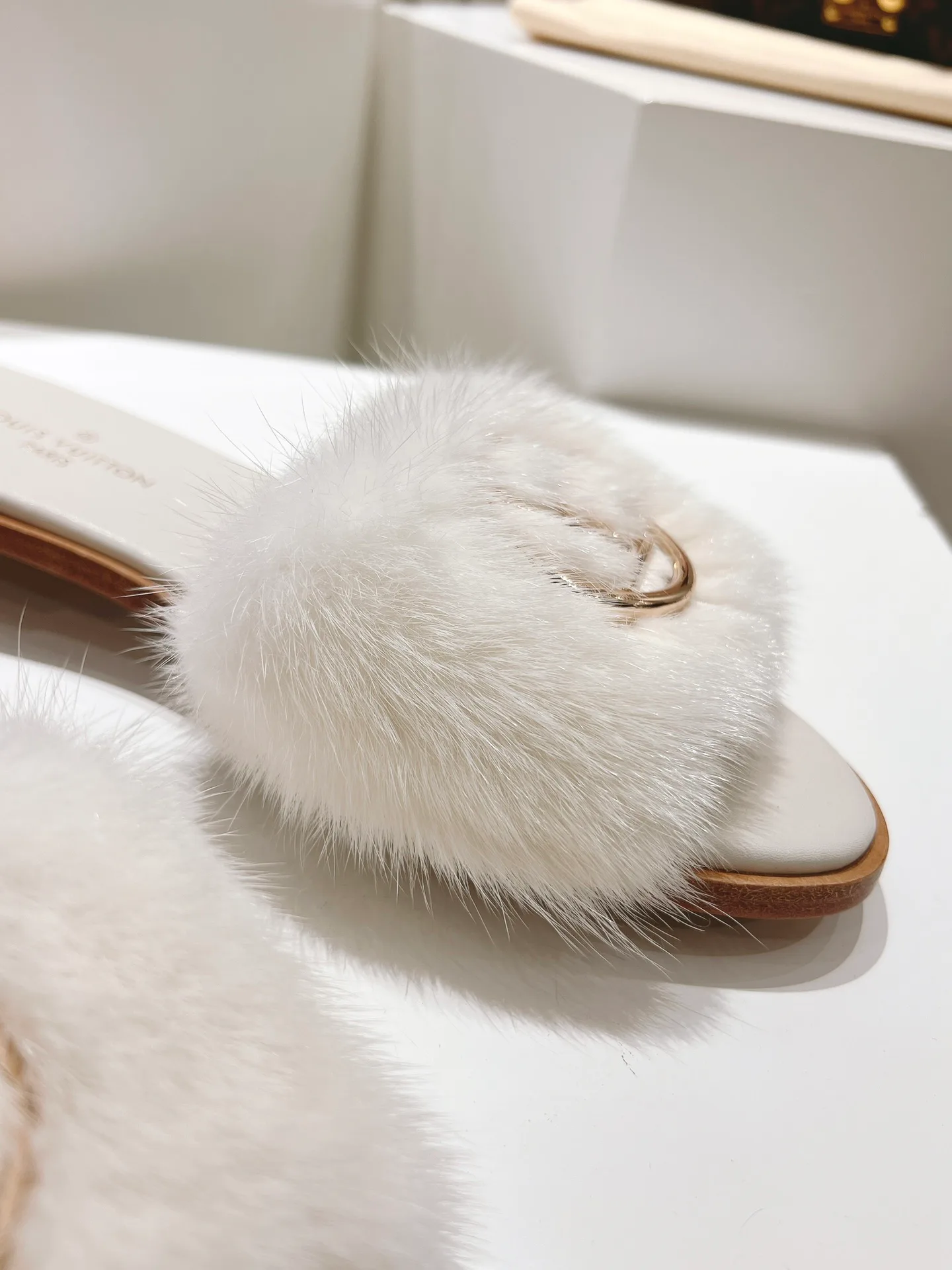 Босоножки Женские Louis Vuitton 11190740