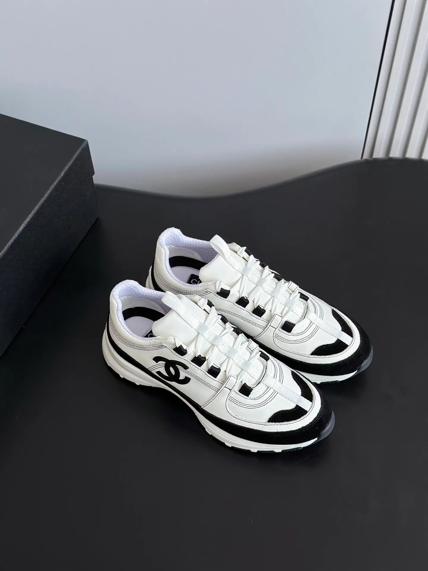 Кроссовки Женские Chanel 11566041