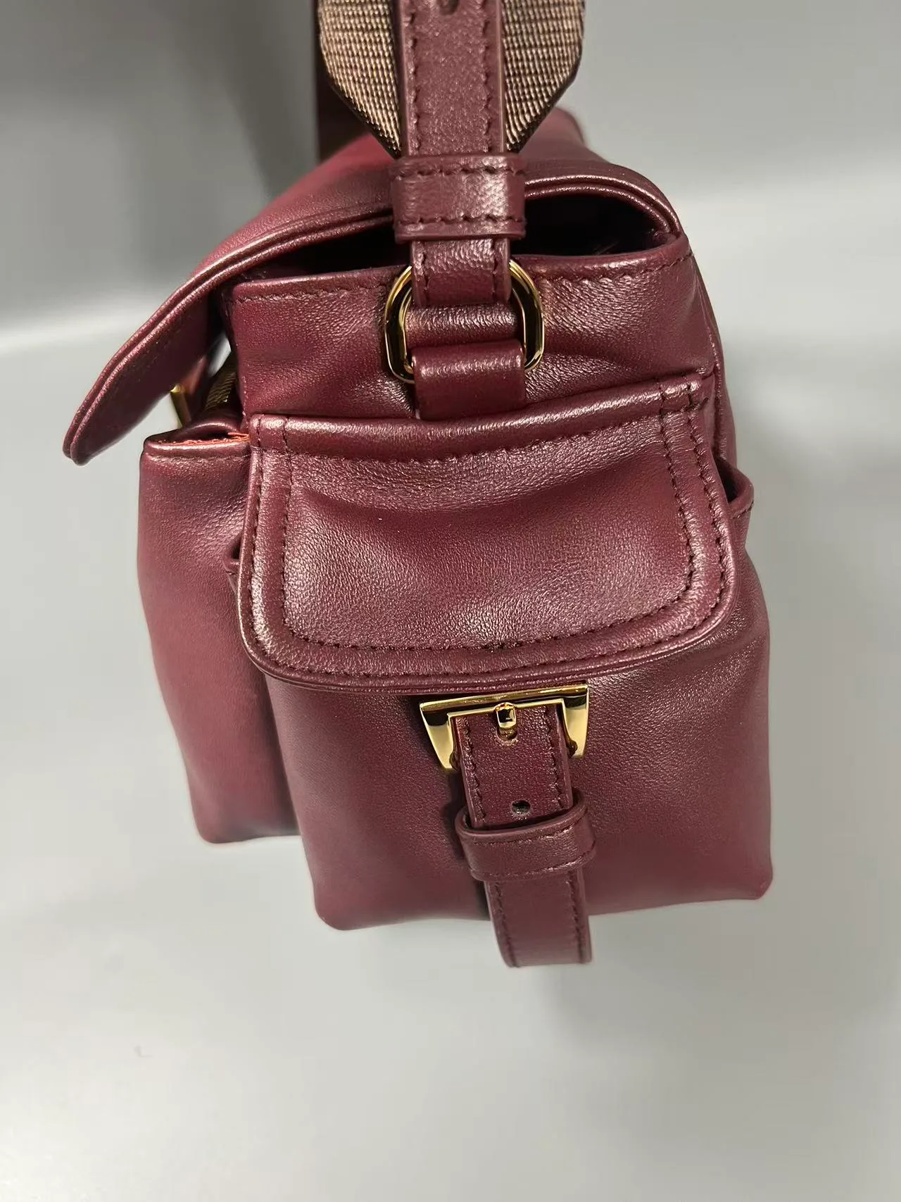 Сумки На Ремне Женские Prada 5494139