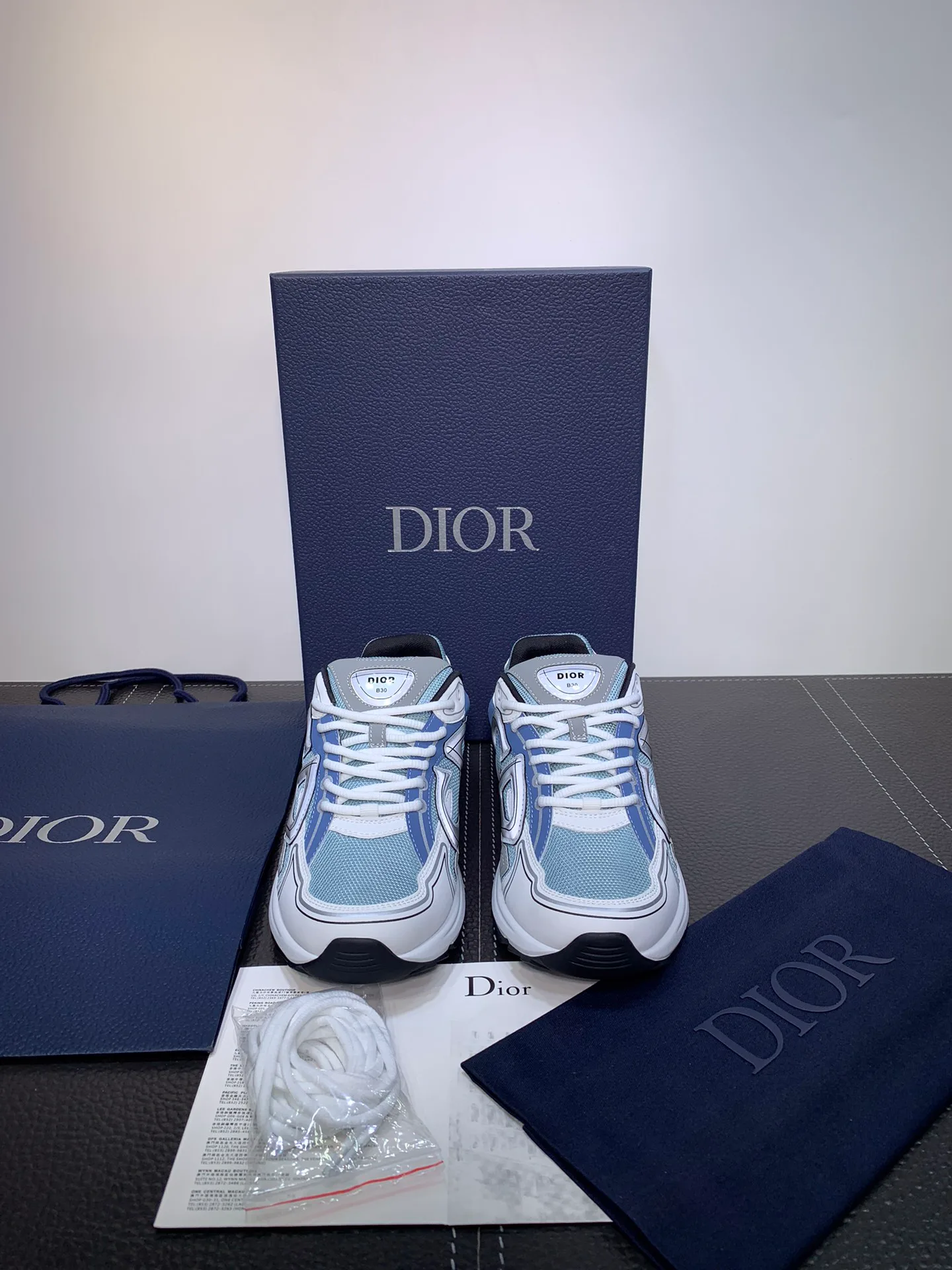 Кроссовки Женские Christian Dior 11617834