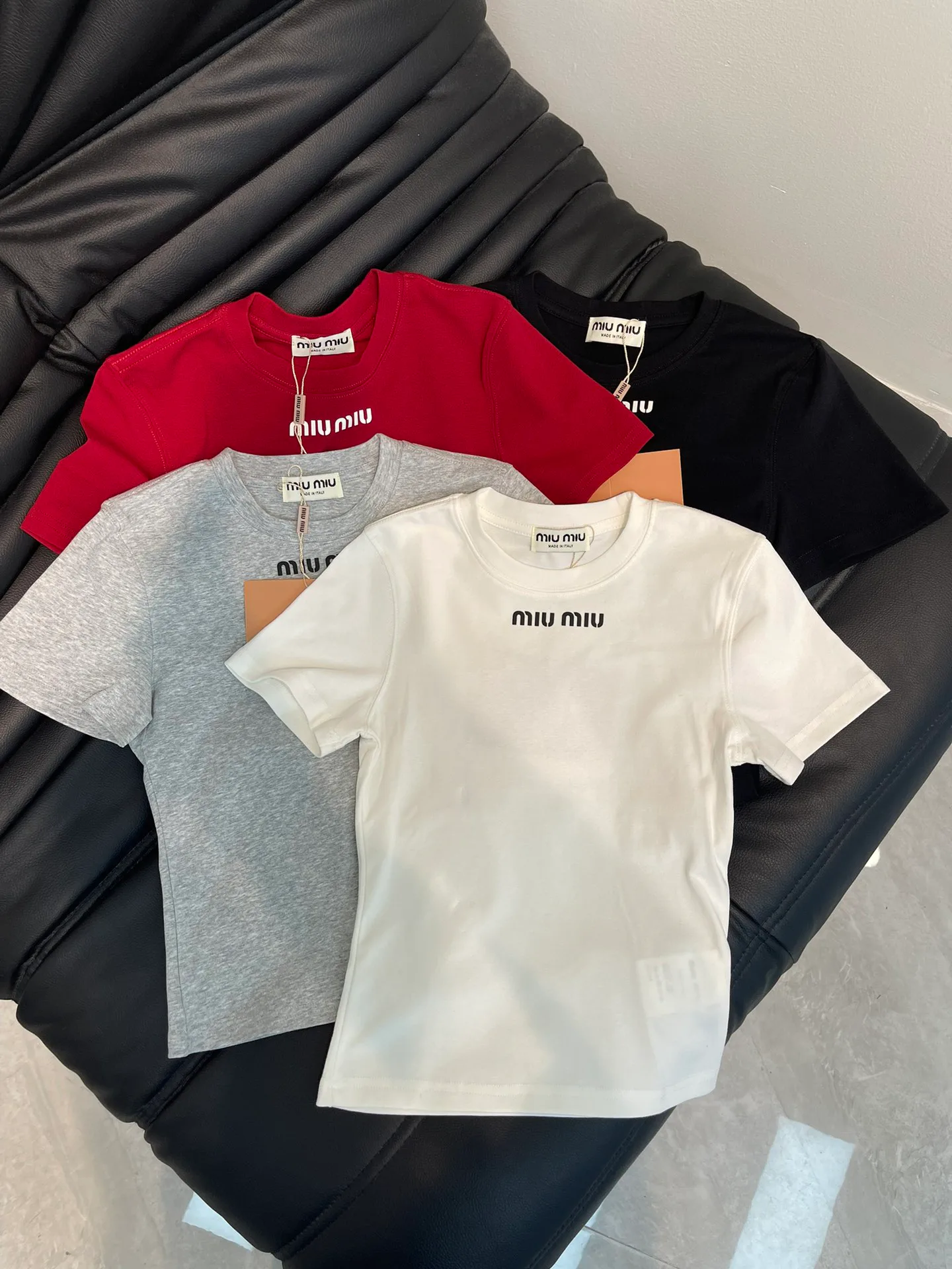 Футболки Женские Miu Miu 21422