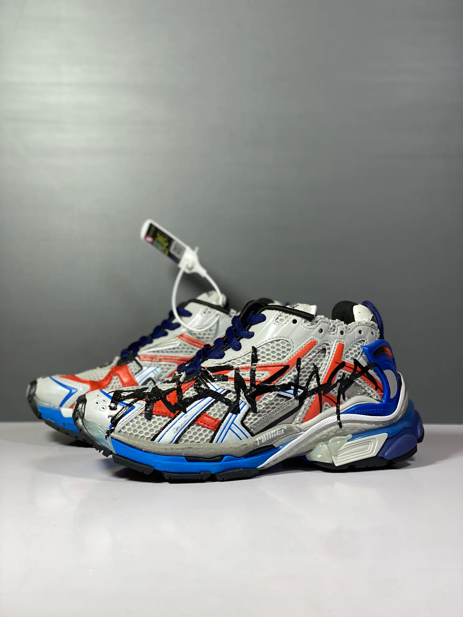 Кроссовки Женские Balenciaga 466929