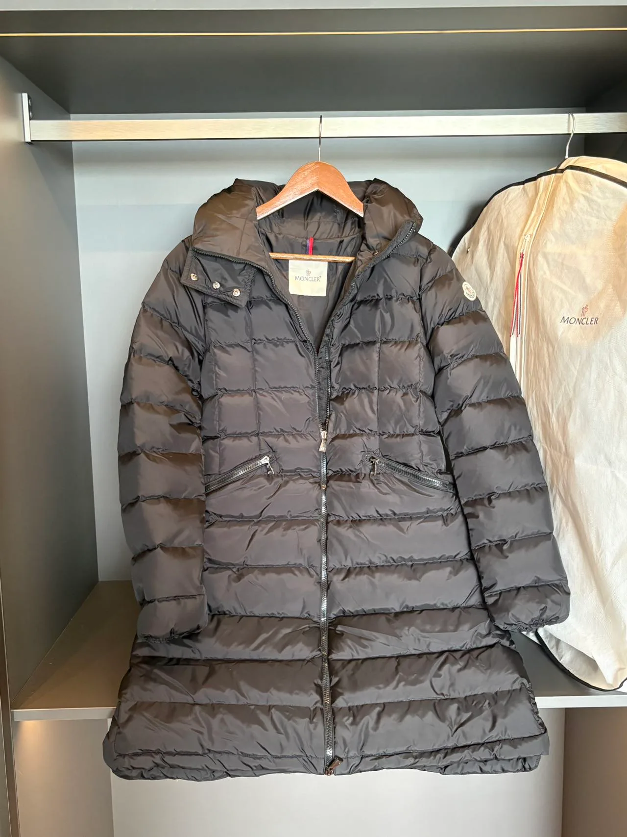 Куртки И Пуховики Женские Moncler 19734353