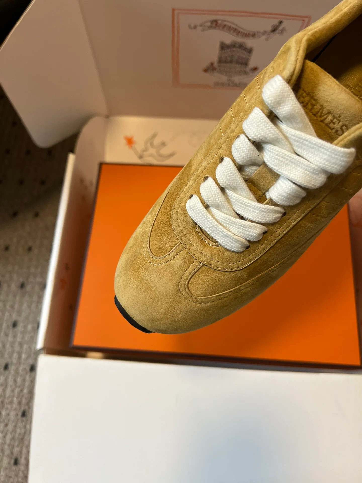 Кроссовки Женские Hermes 10209606