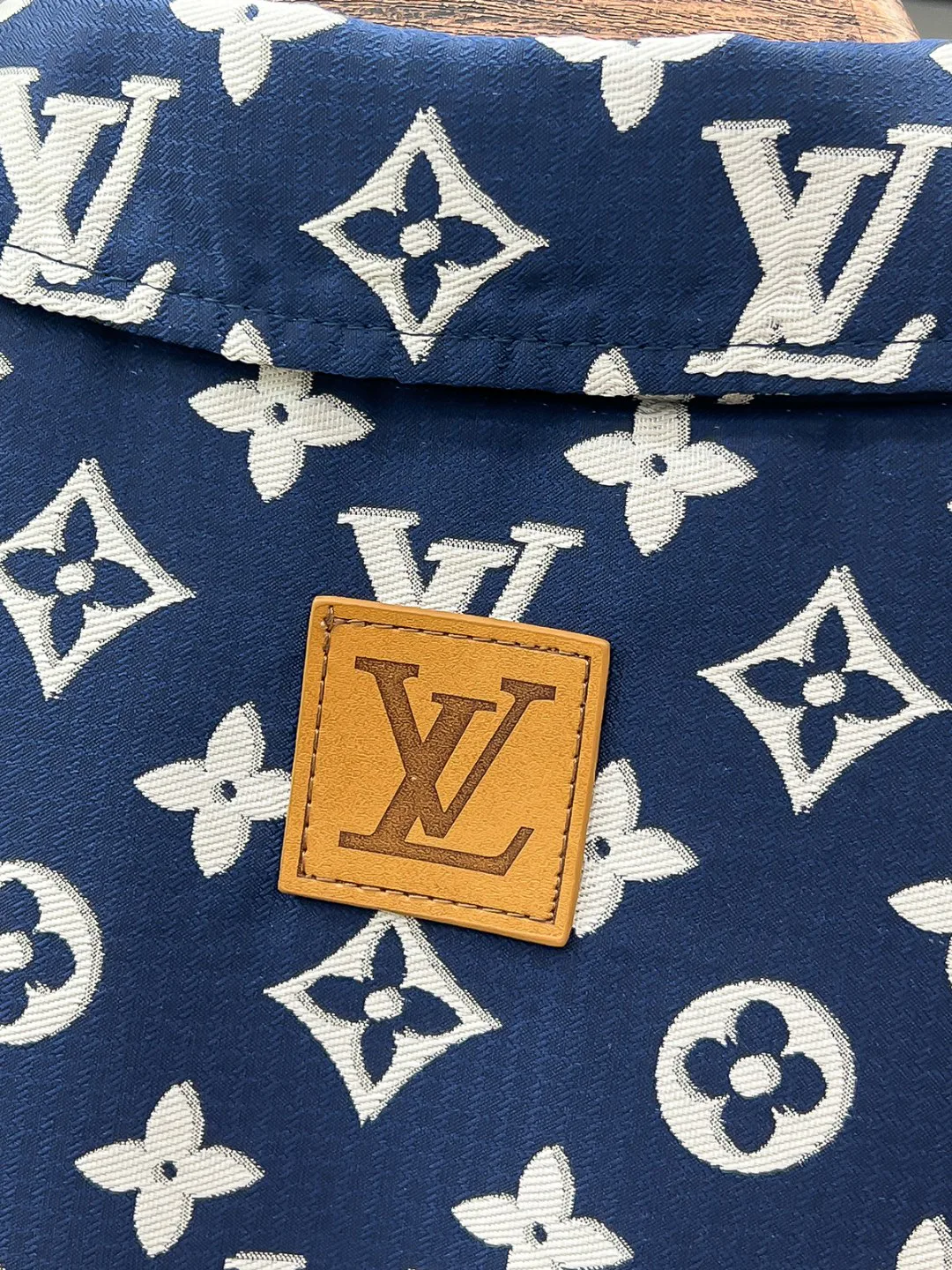 Куртки И Пуховики Мужские Louis Vuitton 17924227