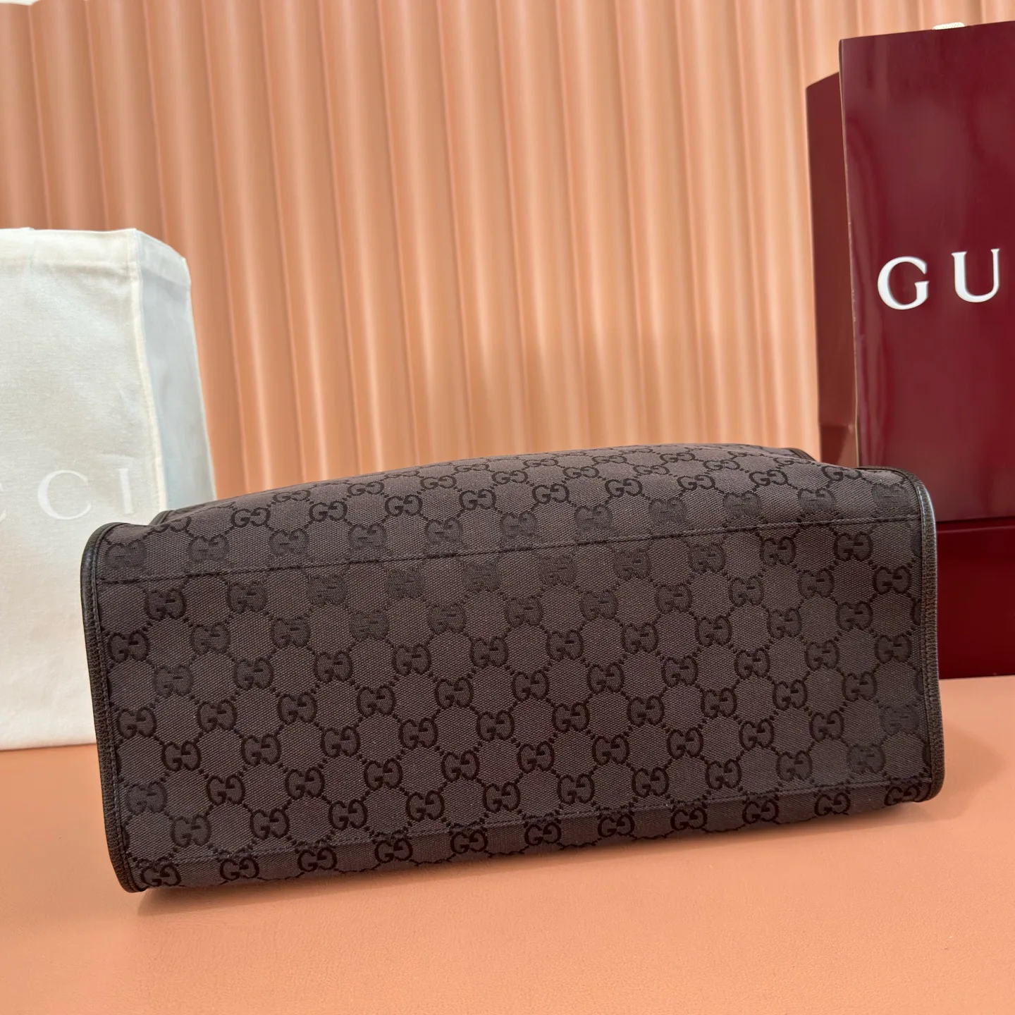 Классические Сумки Женские Gucci 12859967