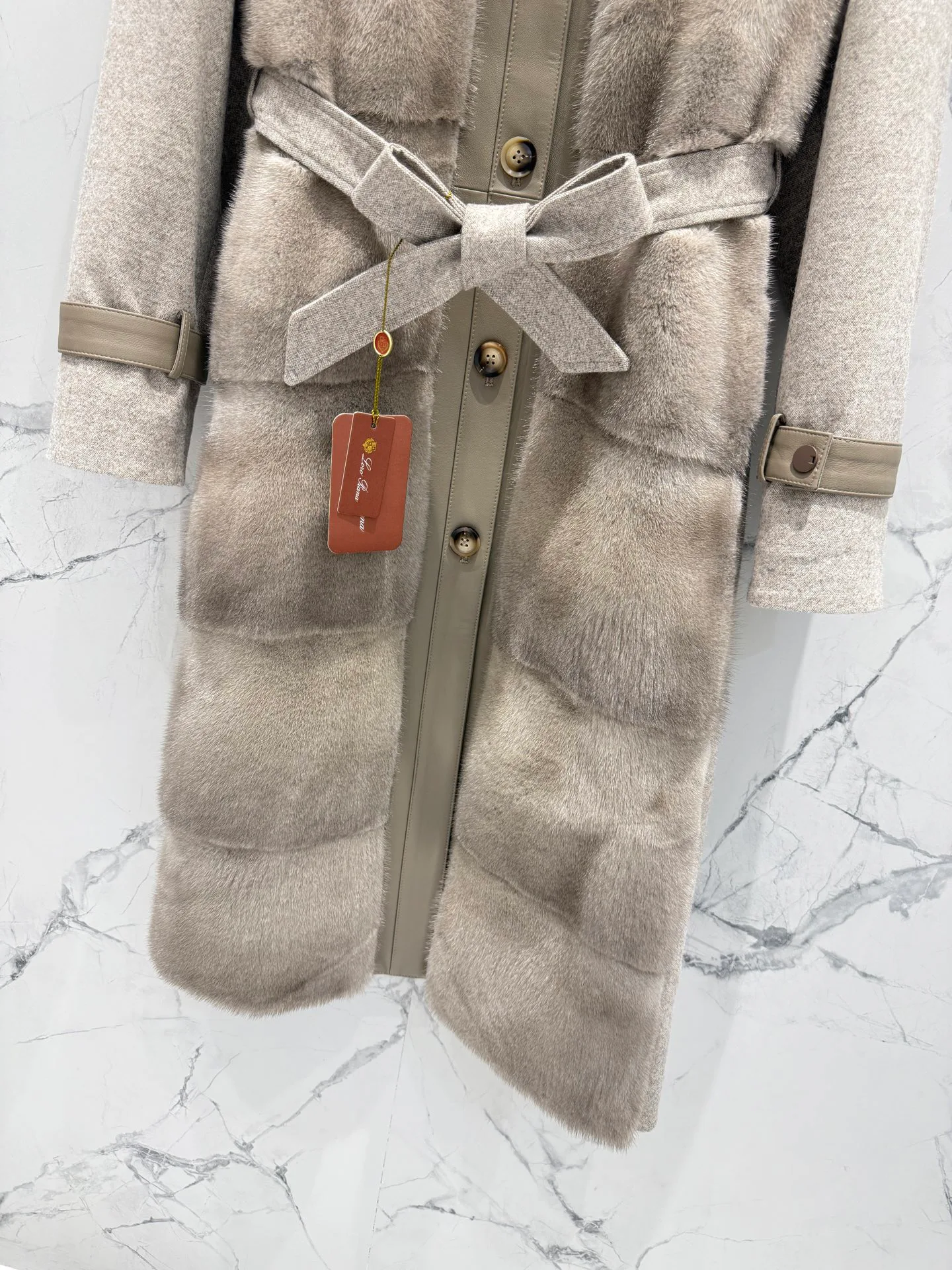 Пальто Женские Loro Piana 18082850
