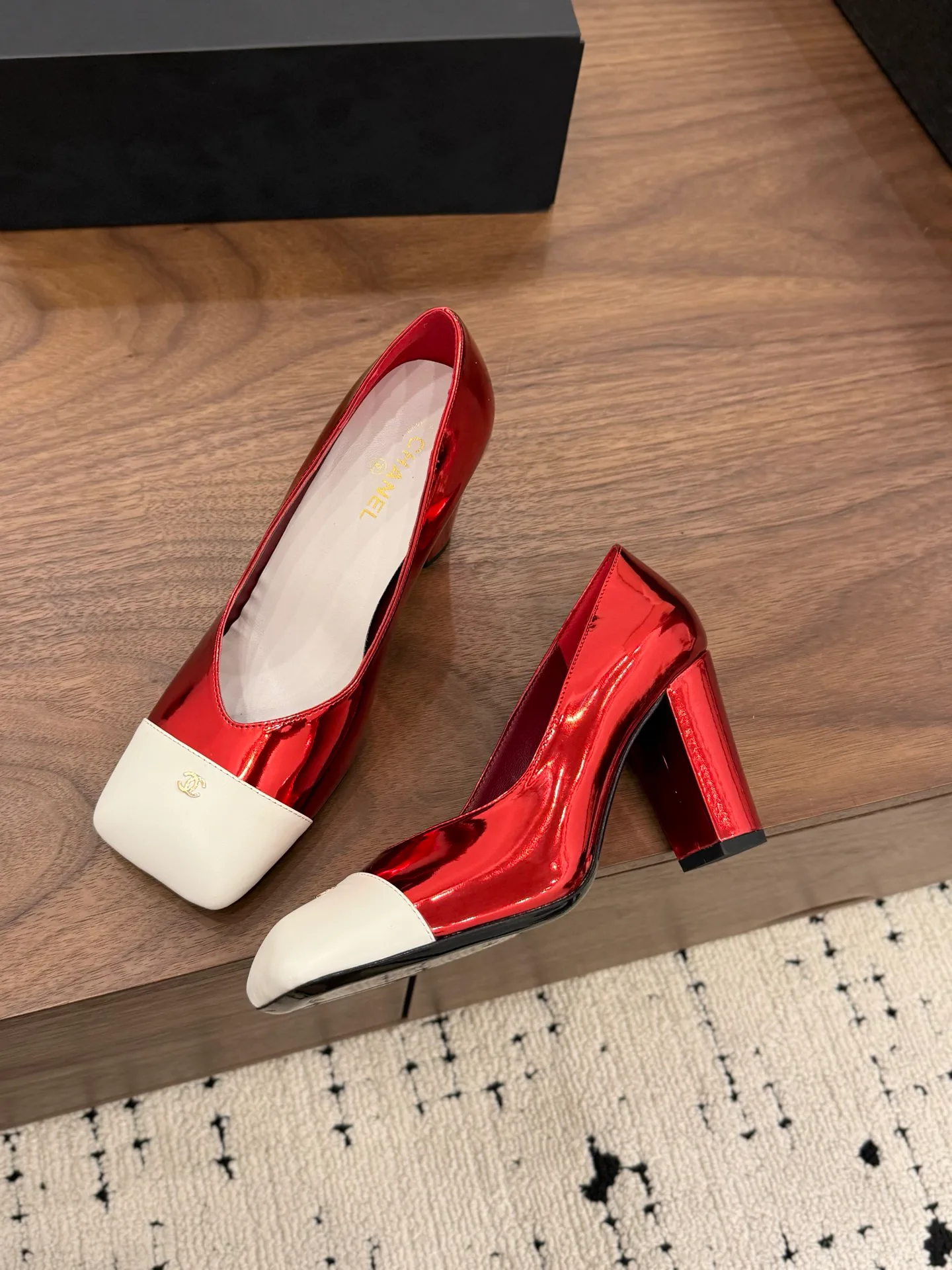 Туфли Женские Chanel 13230772