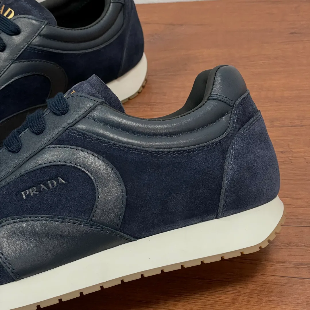 Кроссовки Мужские Prada 11426381
