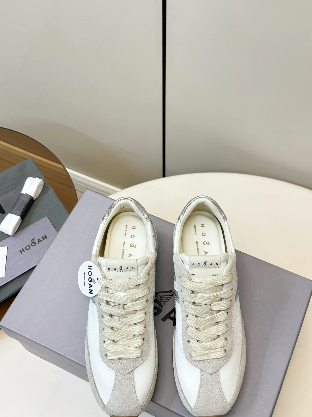 Кроссовки Женские Hogan 11424875