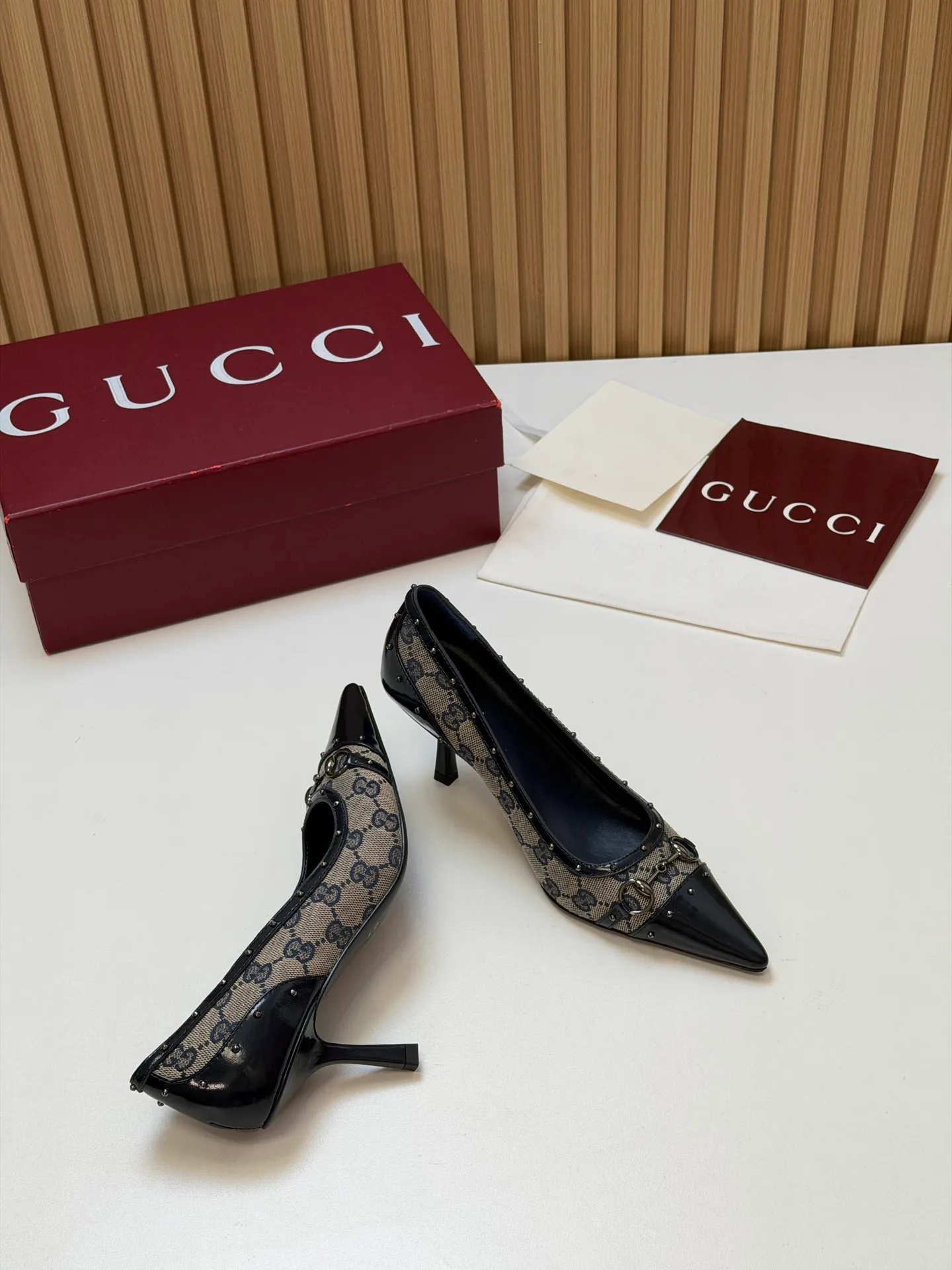 Туфли Женские Gucci 17631697