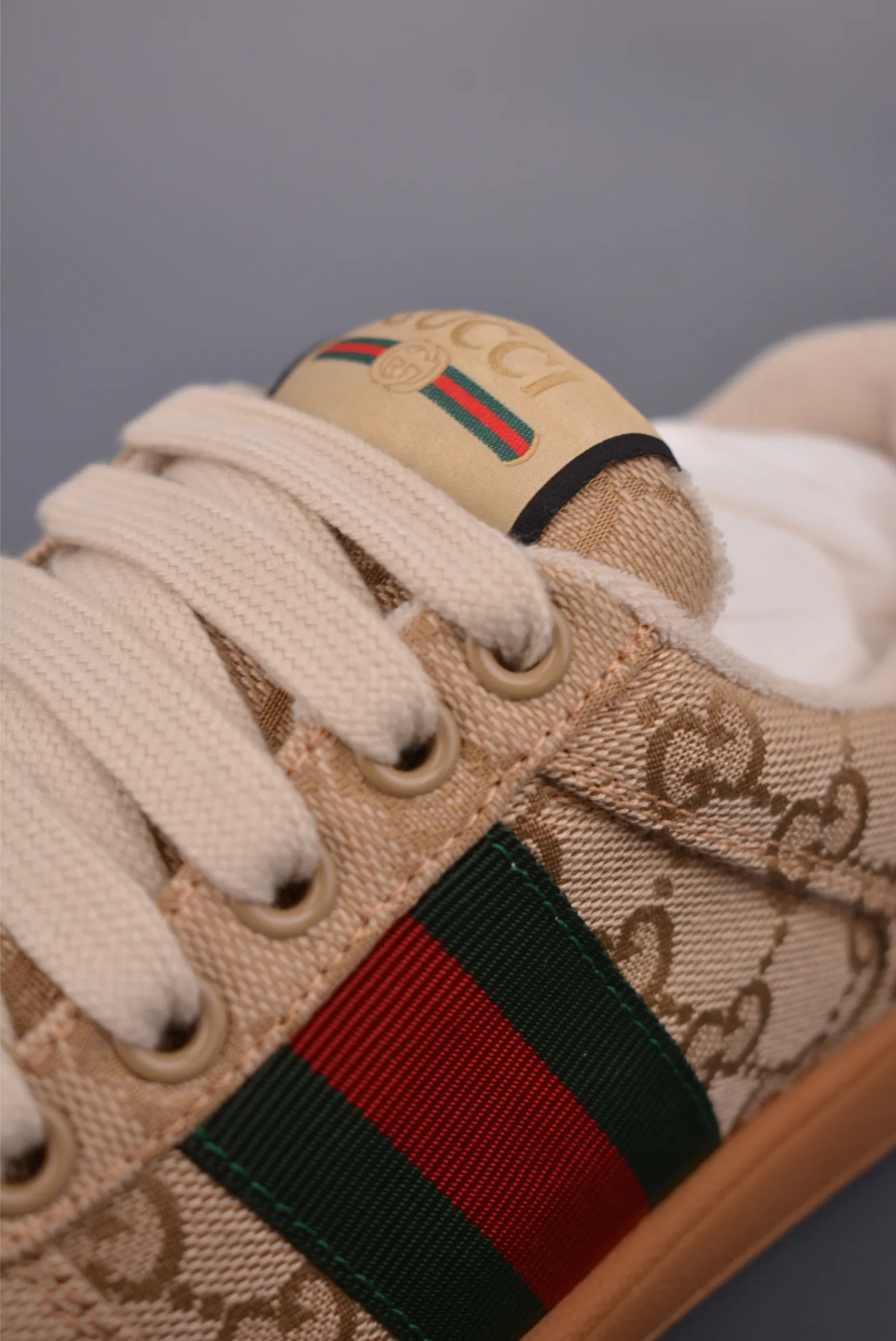Кроссовки Женские Gucci 12962287