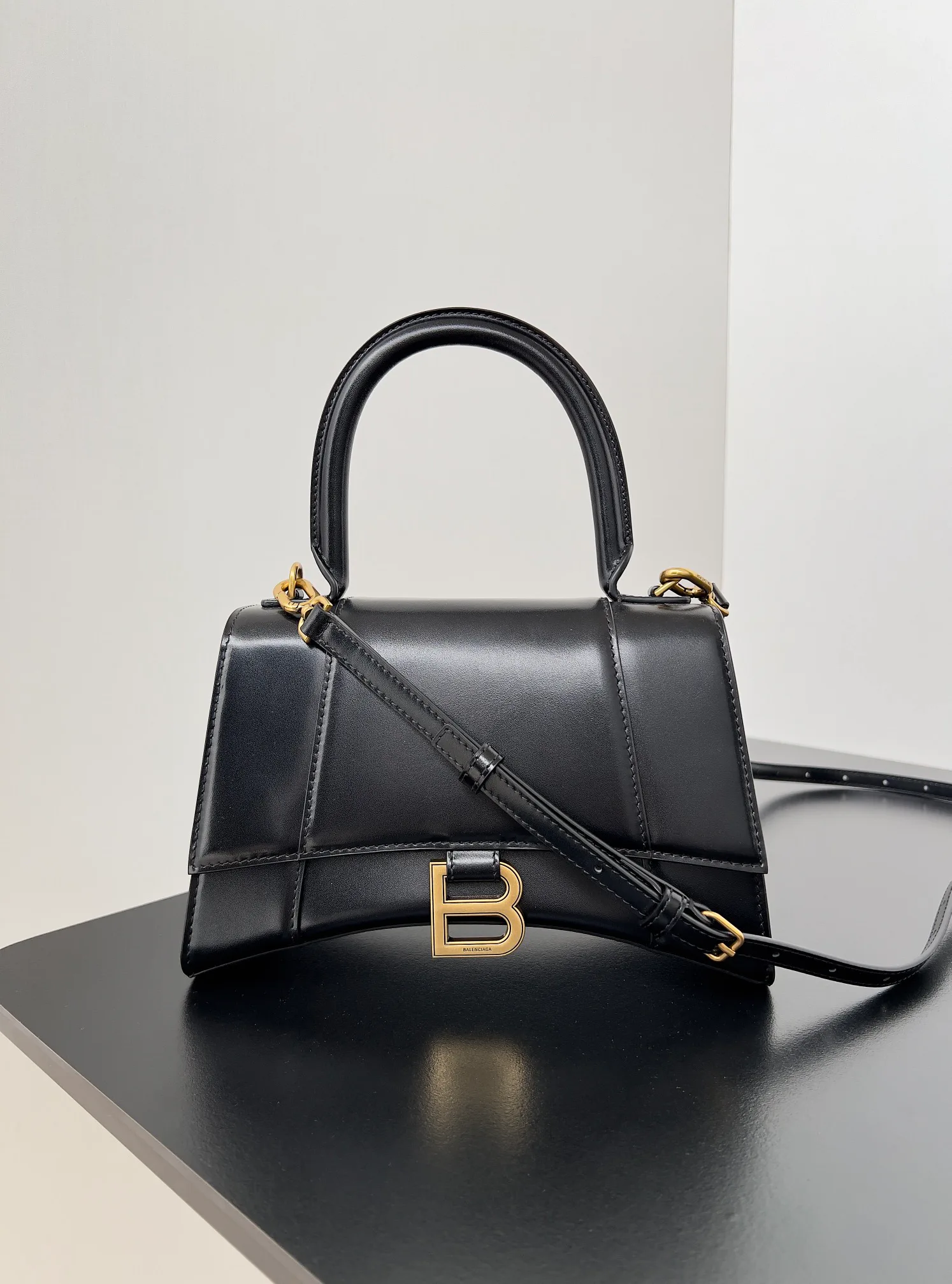 Сумки На Ремне Женские Balenciaga 217809