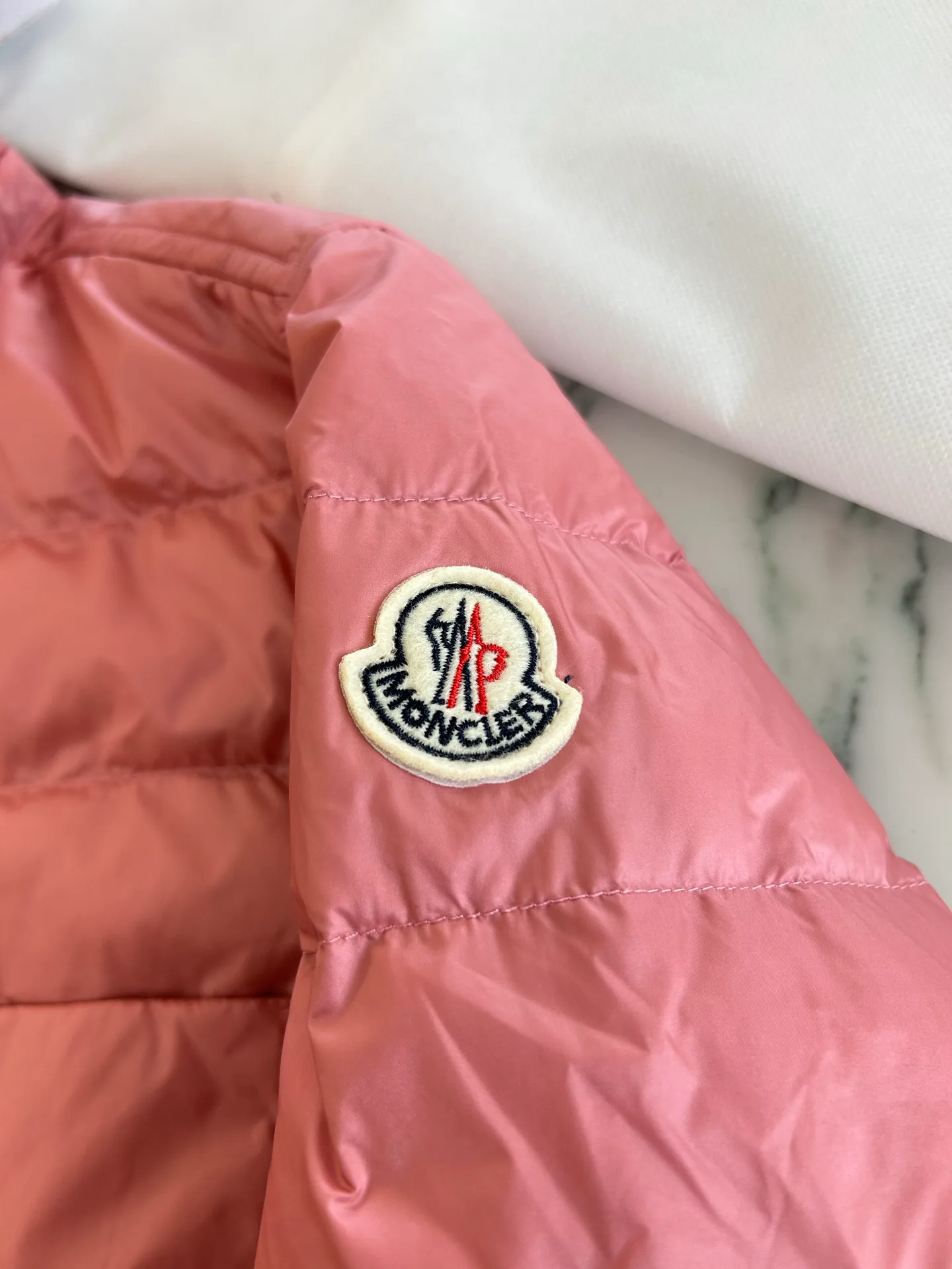 Куртки И Пуховики Мужские Moncler 18231323