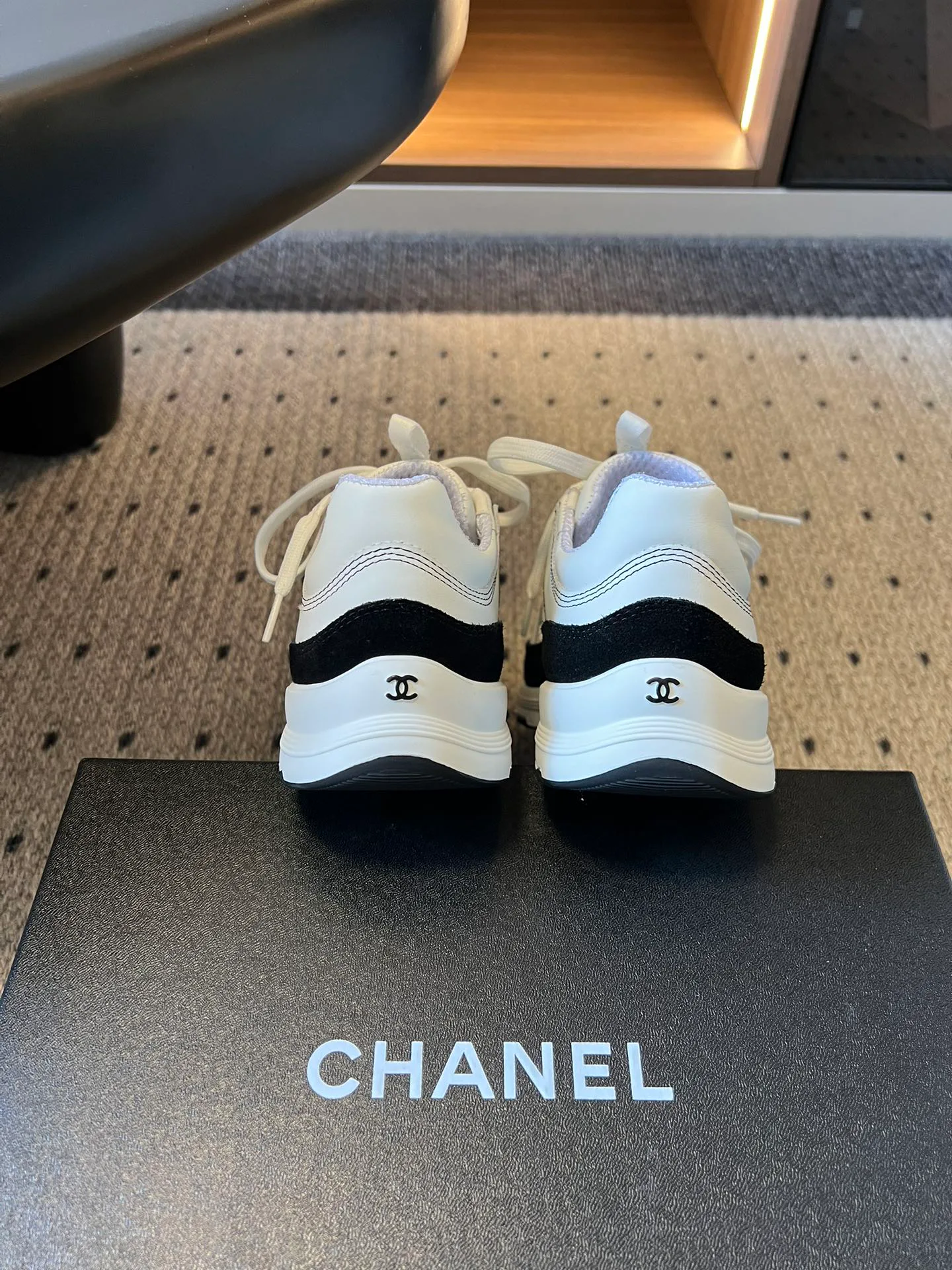 Кроссовки Женские Chanel 11414520