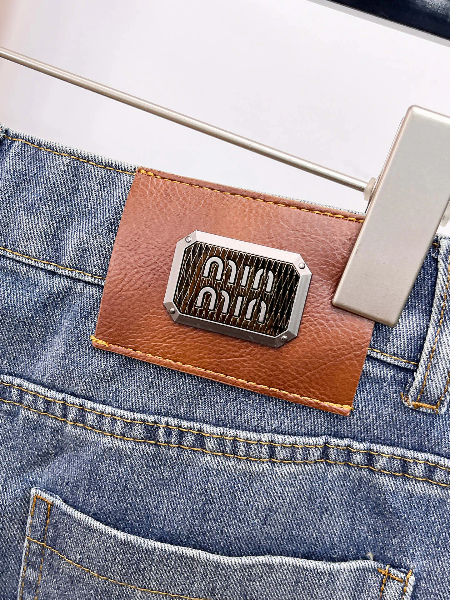 Шорты Мужские Miu Miu 14170698