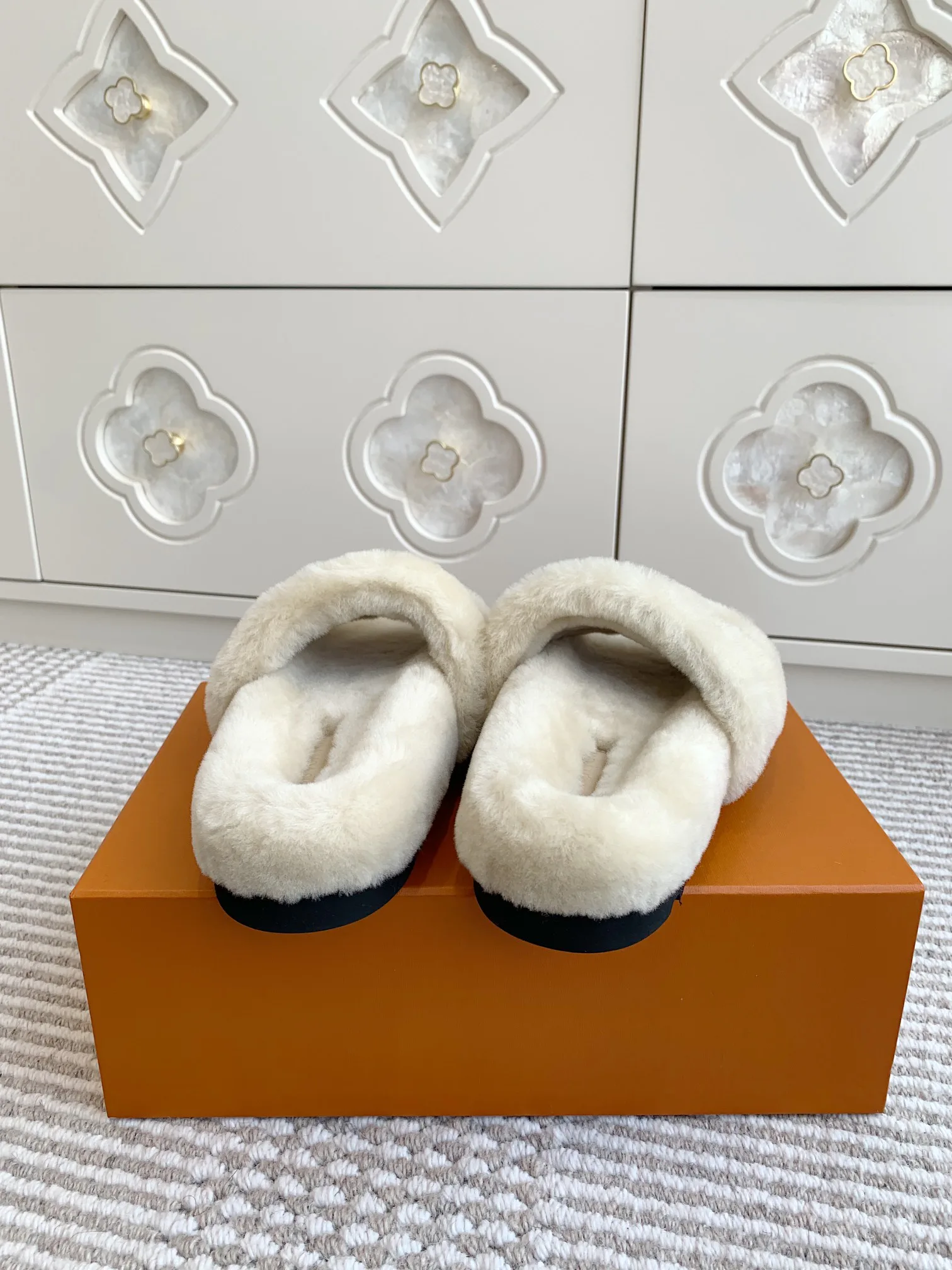 Тапочки Женские Louis Vuitton 85158